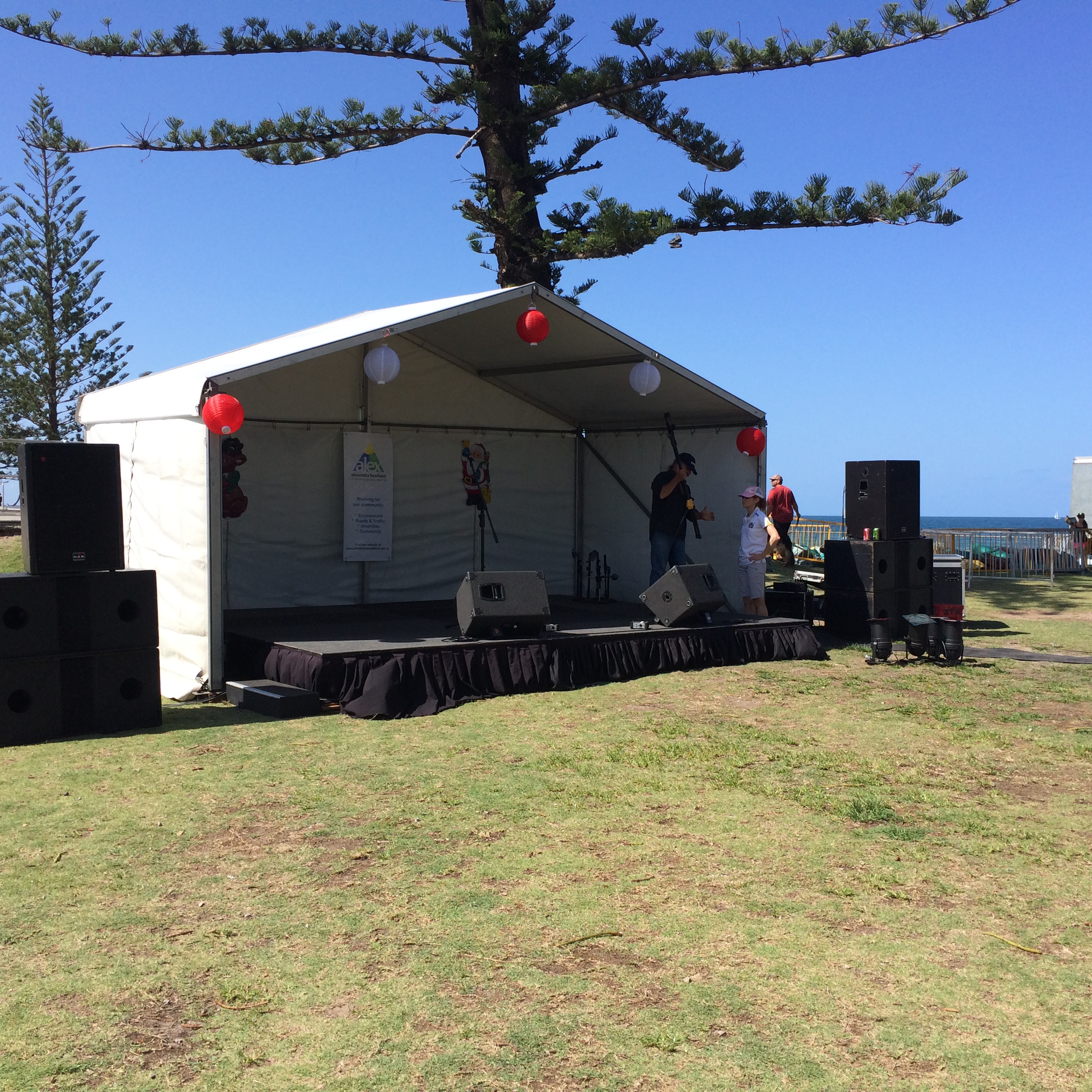 Alexandra Heads Carols.JPG