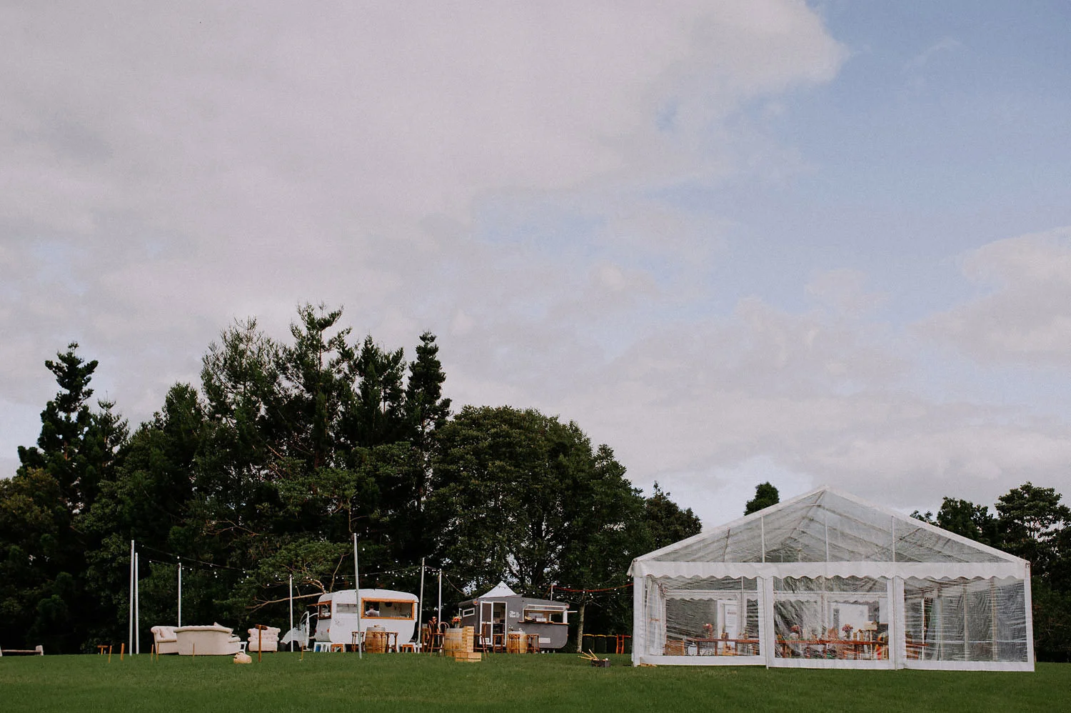 Sunshine+Coast-Marquee+Wedding-Mobile-Caravan-Bar-Service (4).jpg