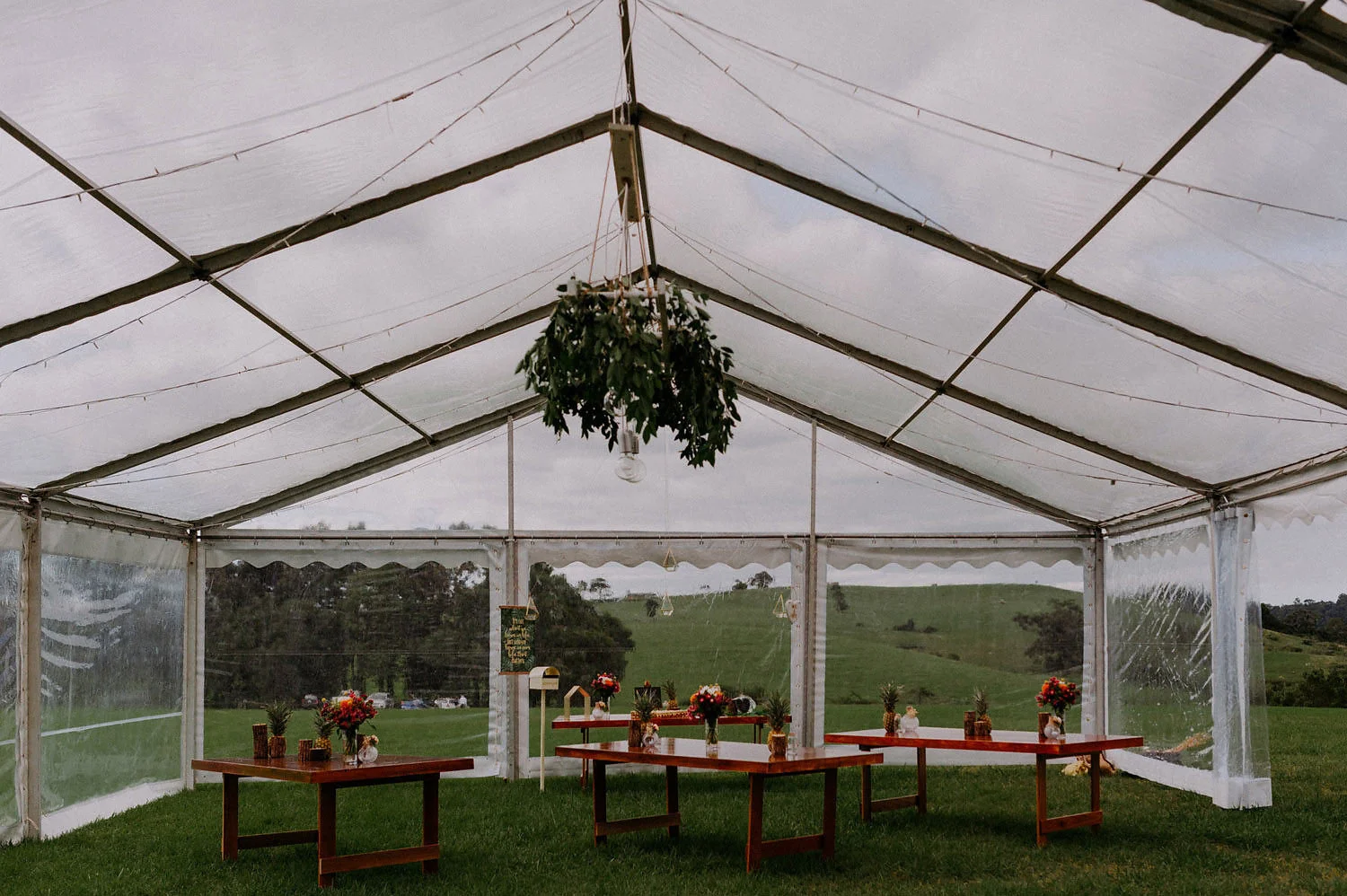 Sunshine+Coast-Marquee+Wedding-Mobile-Caravan-Bar-Service (3).jpg