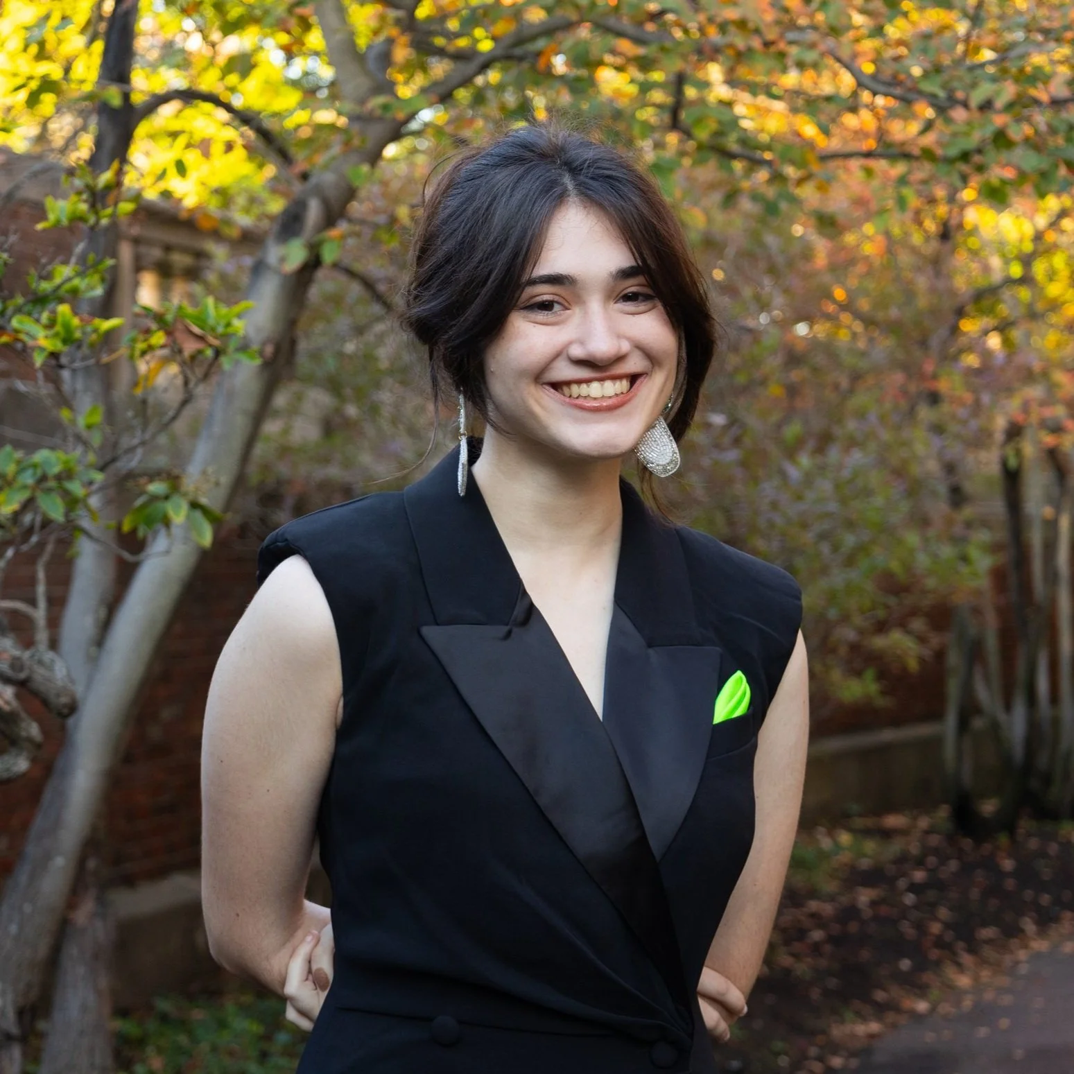 Meet the Dins — The Harvard Din & Tonics