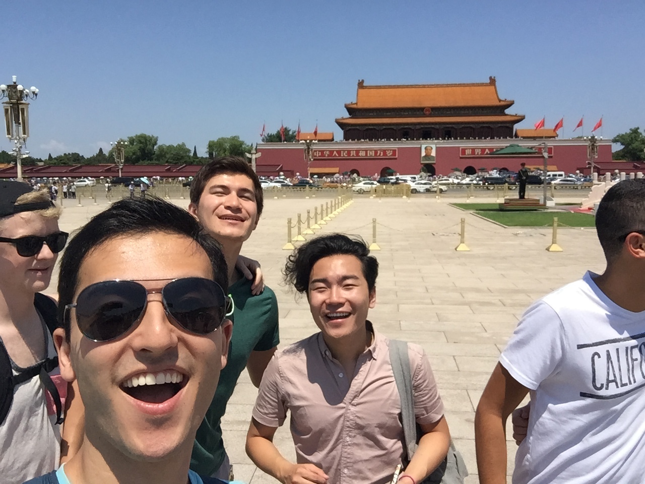 Last but not least, an obligatory Tiananmen Square selfie