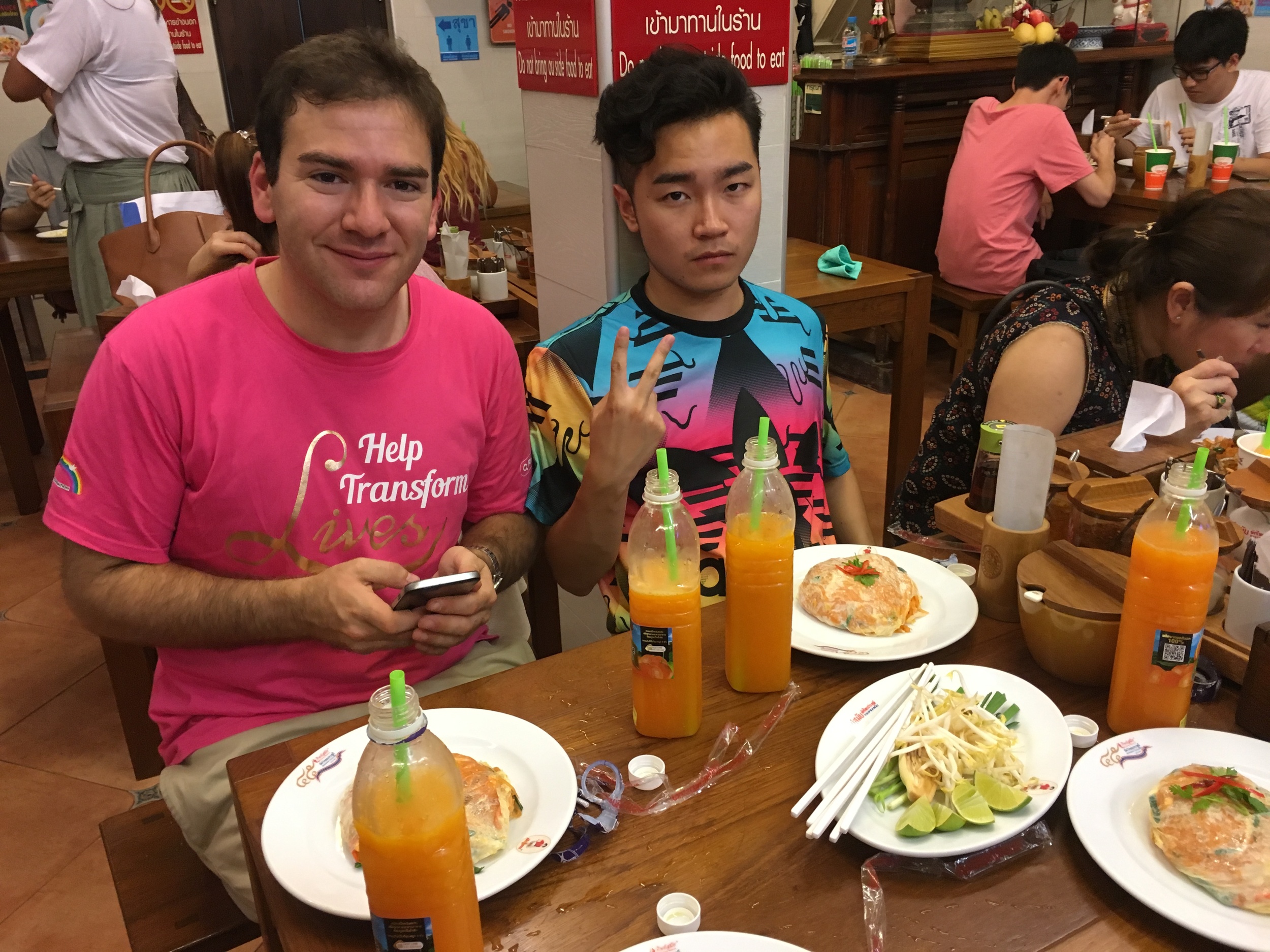 Everett and Leon chowing down on the "Superb Pad Thai" at the fantastic Thip Samai restaurant