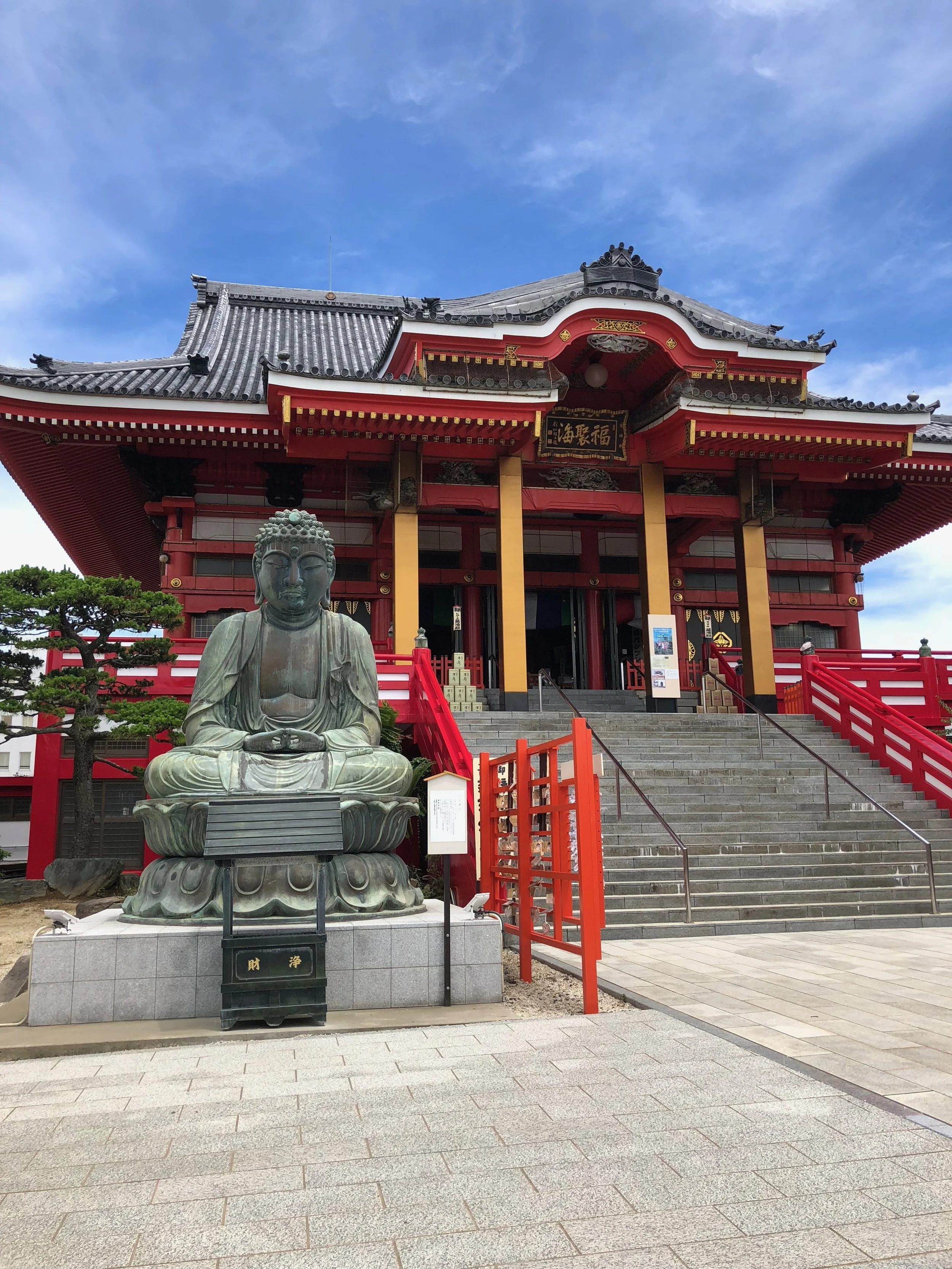 A beautiful Buddhist Temple in Choshi, near a school where we performed. Photo by Eli Troen #250