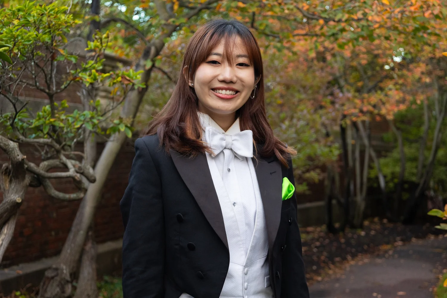 Meet the Dins — The Harvard Din &amp; Tonics