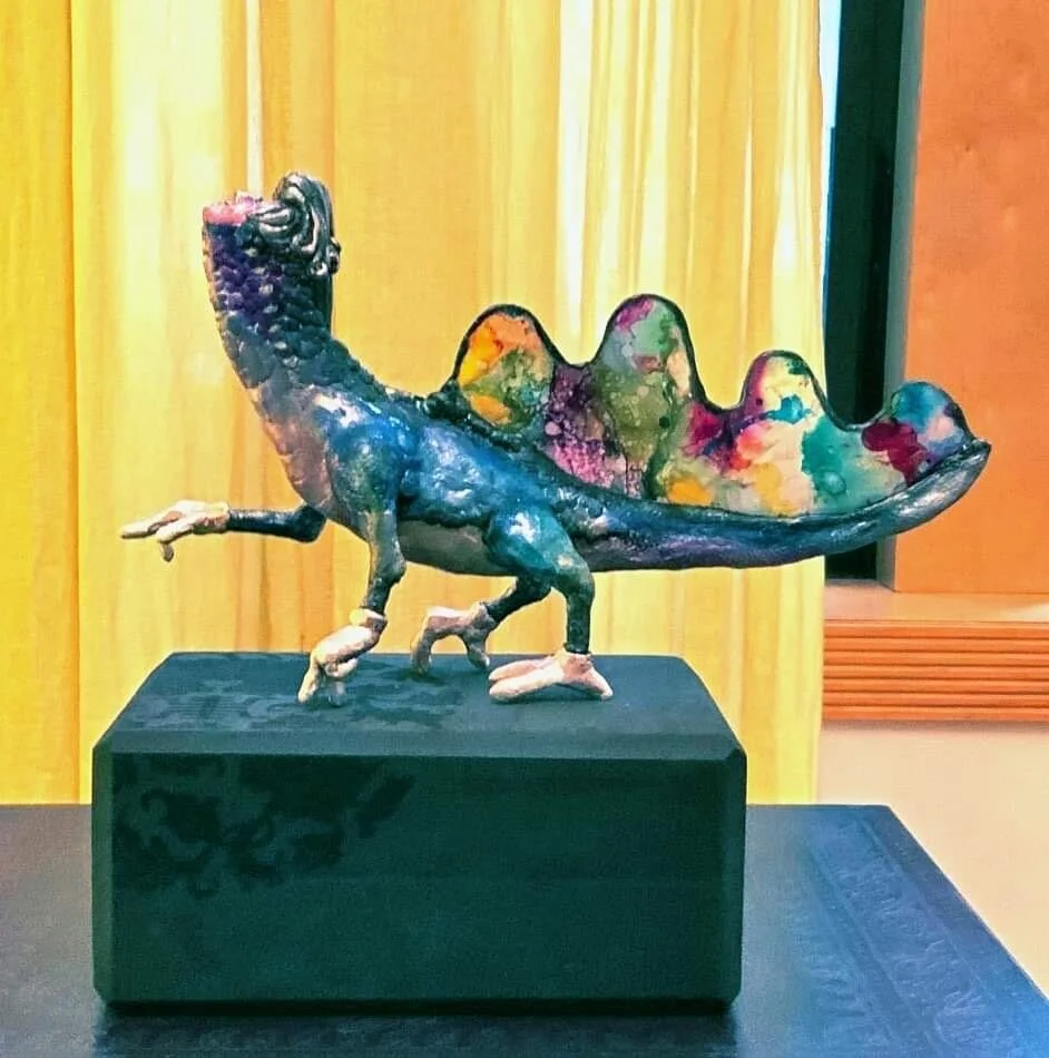 Sculpting Spirit Animals - Alvaro Luna