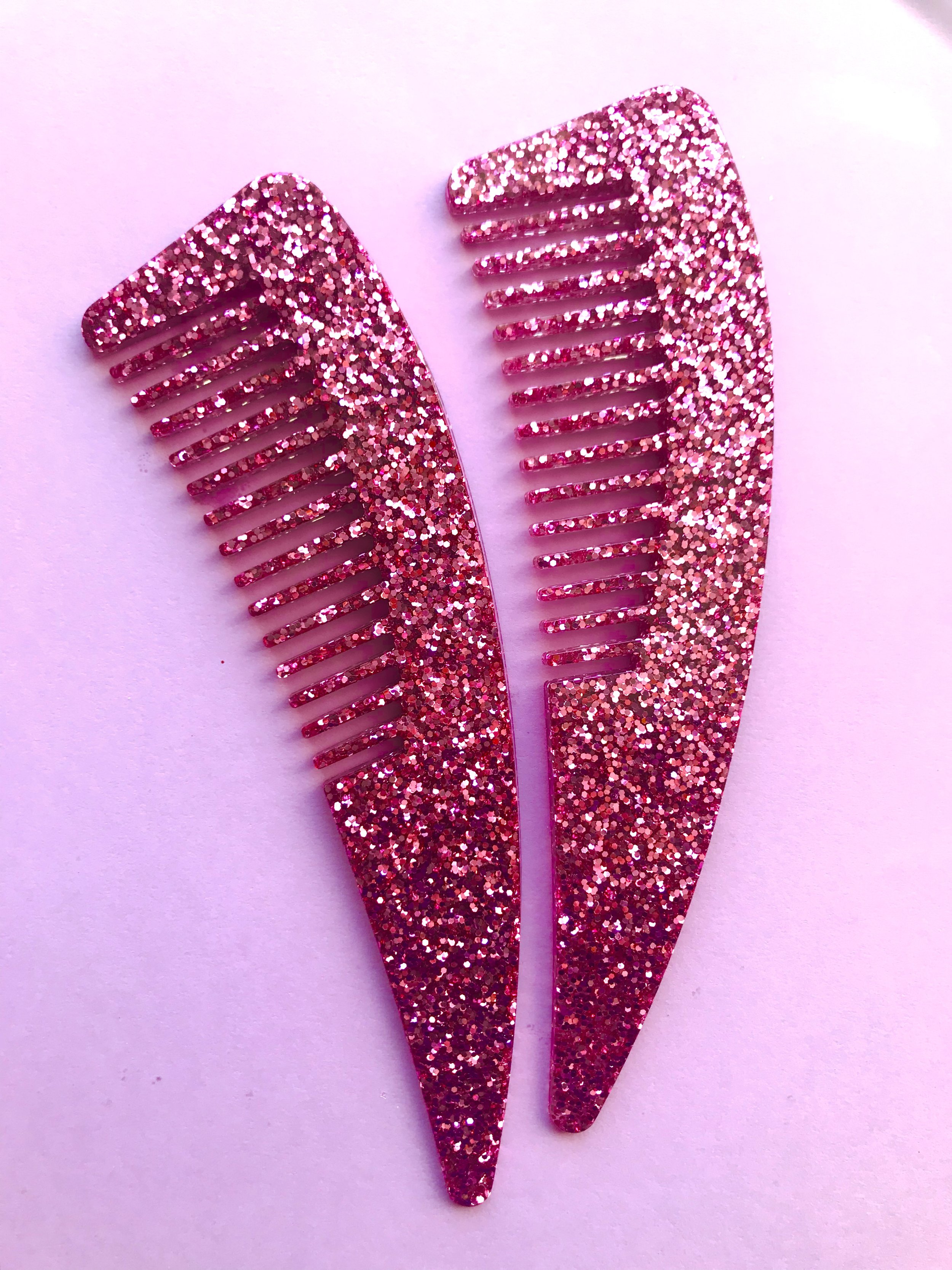 Pink-Lady-Comb-Cup-of-Rahman-2.jpg