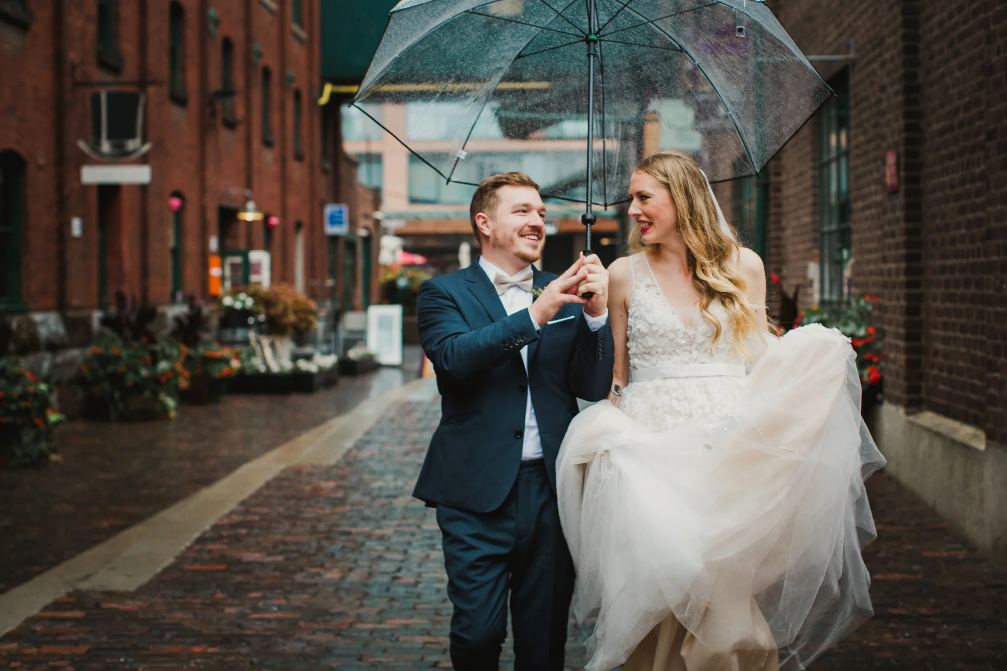 Beth-Ted-Balzacs-Coffee-Distillery-District-Toronto-Wedding-Planning-INLY-Events-Lushana-Bale-Photography-0110.jpg
