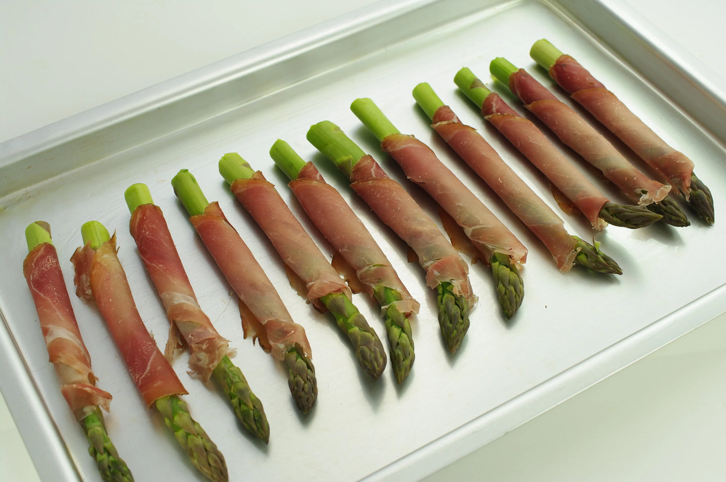 Prosciutto wrapped Asparagus