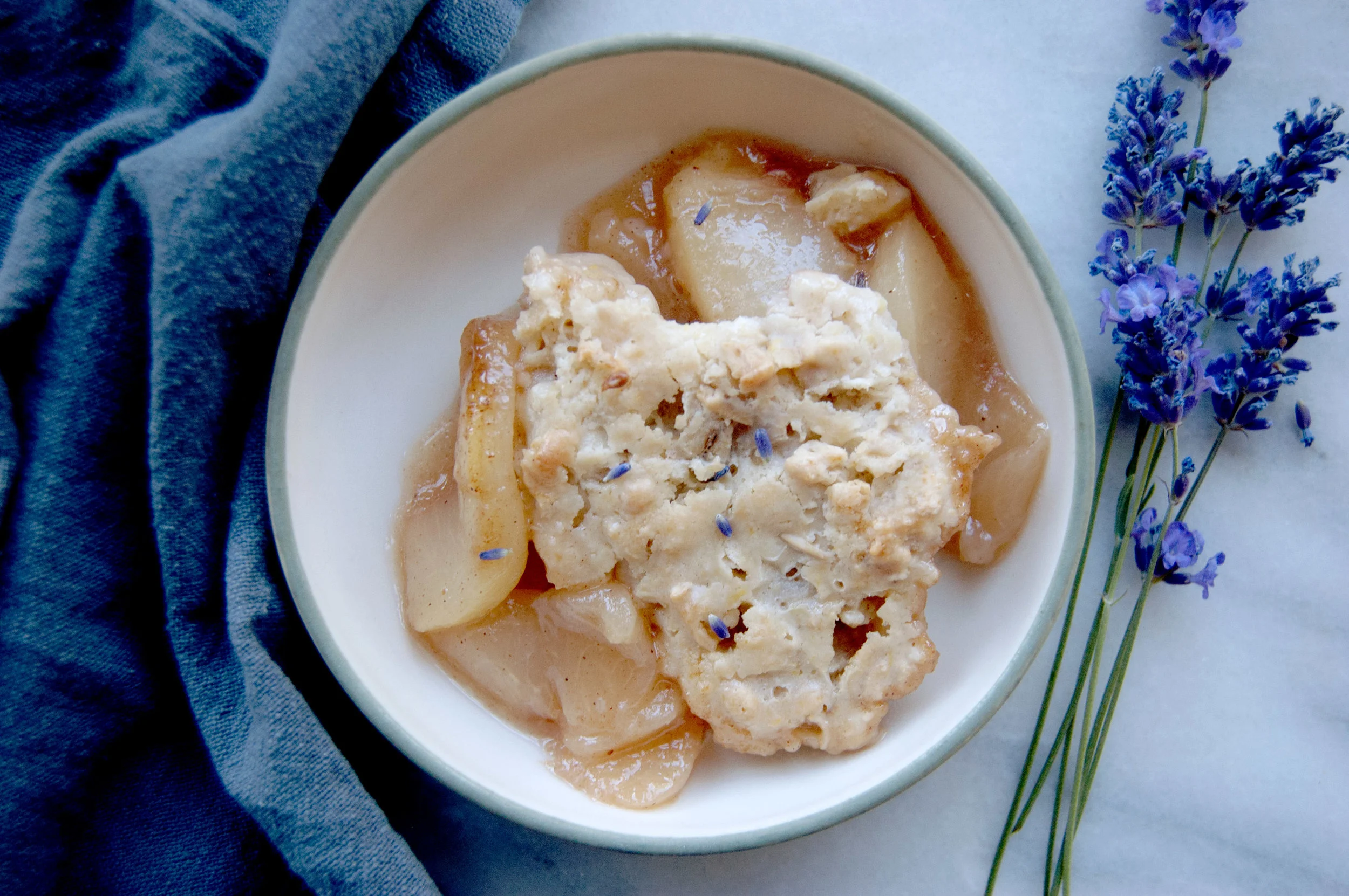 White Peach Cobbler