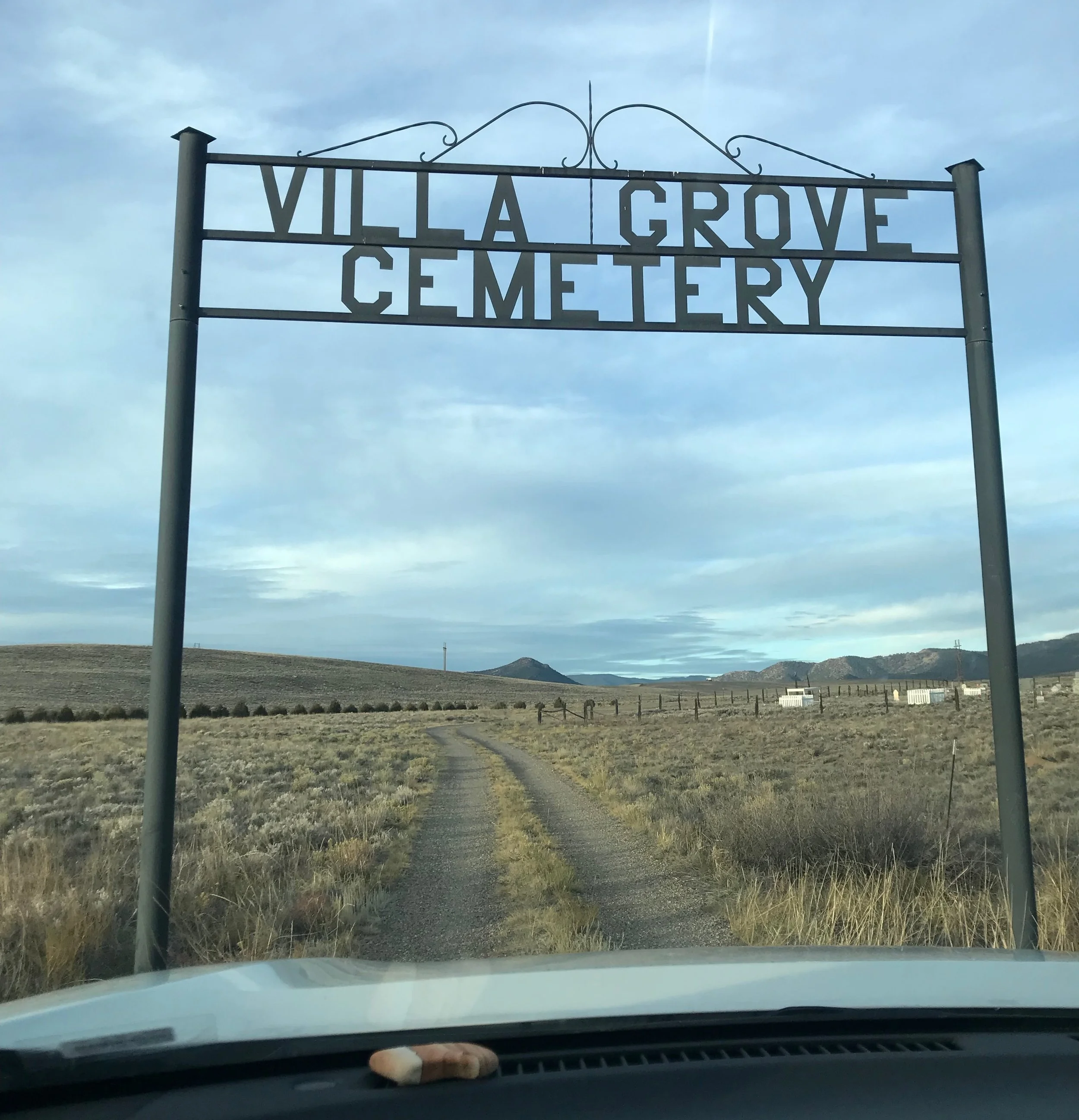 Sandstone on the dash, Cemetery ahead