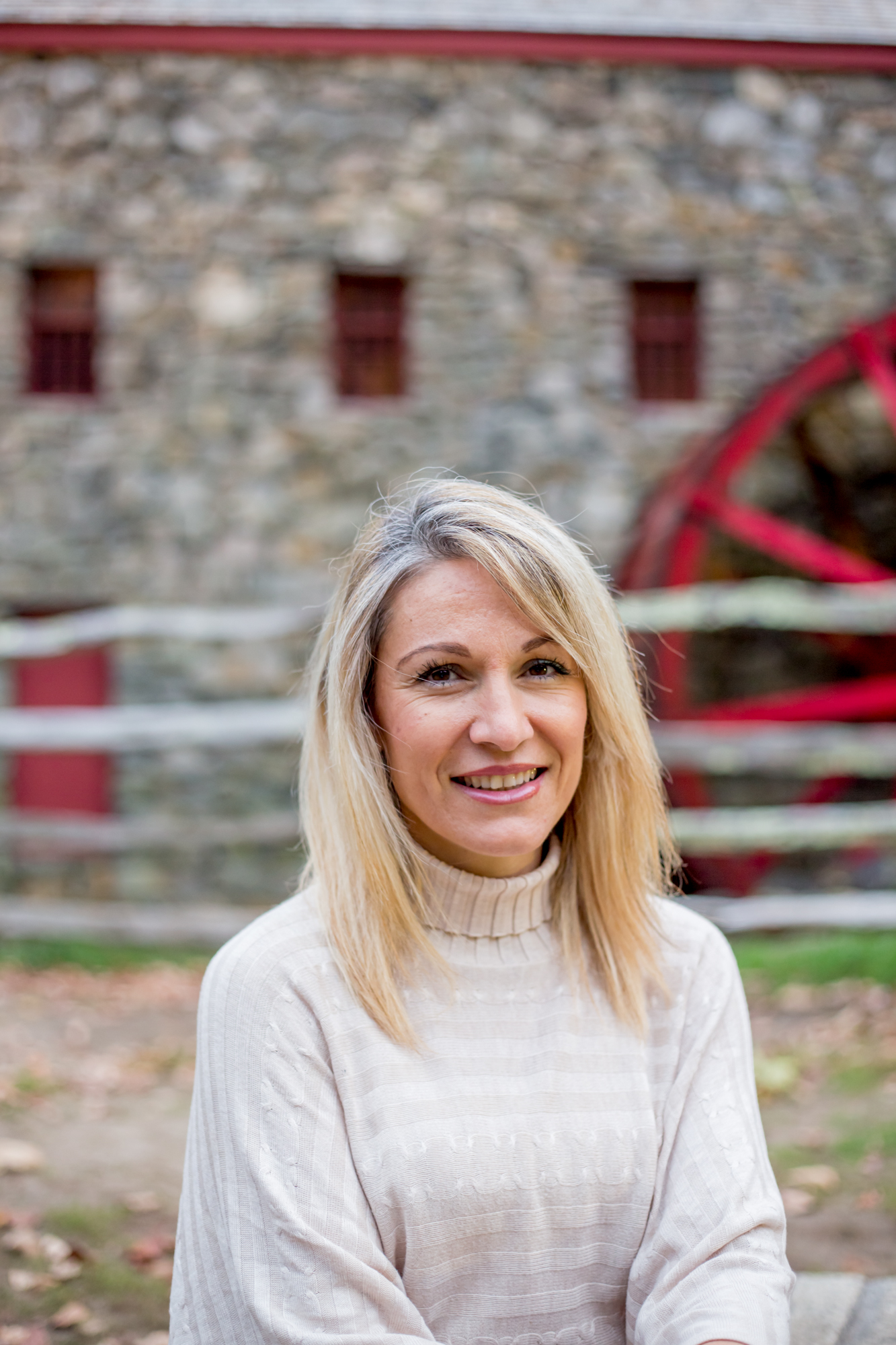 Sudbury MA Grist mill erica pezente fall family photo