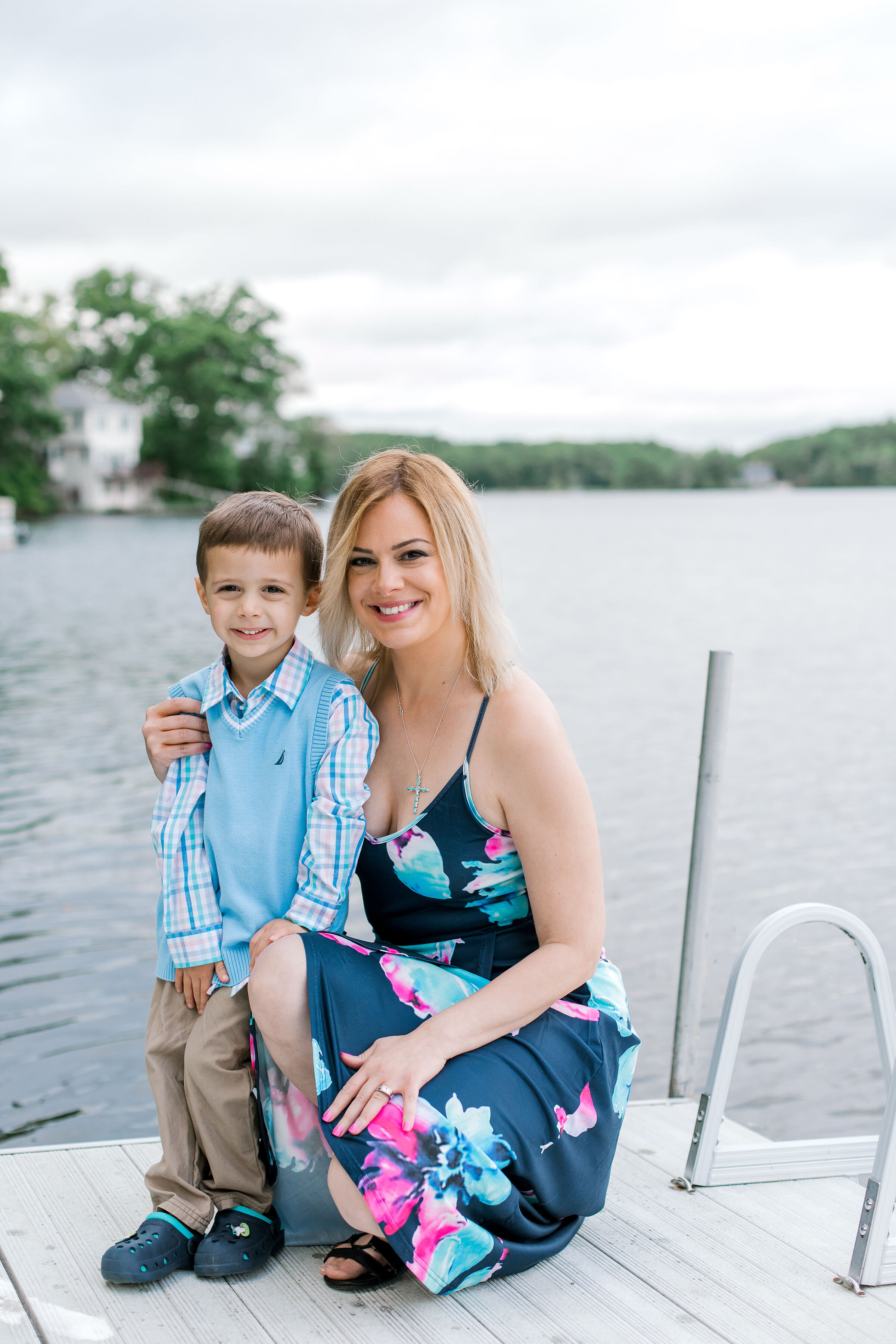 wrentham_summer_family_lake_photos_erica_pezente_photographer(15).jpg