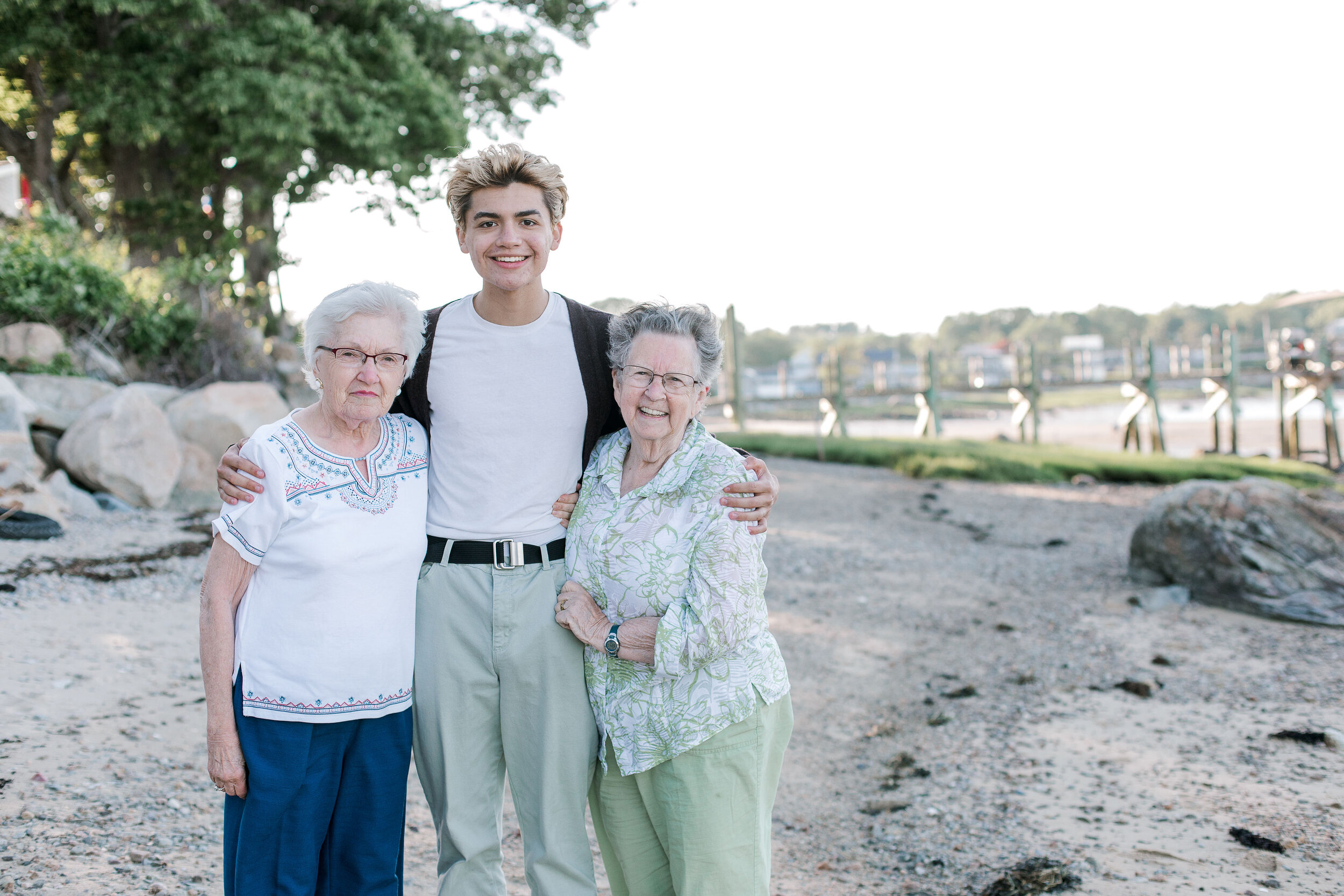 cape_cod_summer_family_beach_photos_erica_pezente_photographer (2).jpg