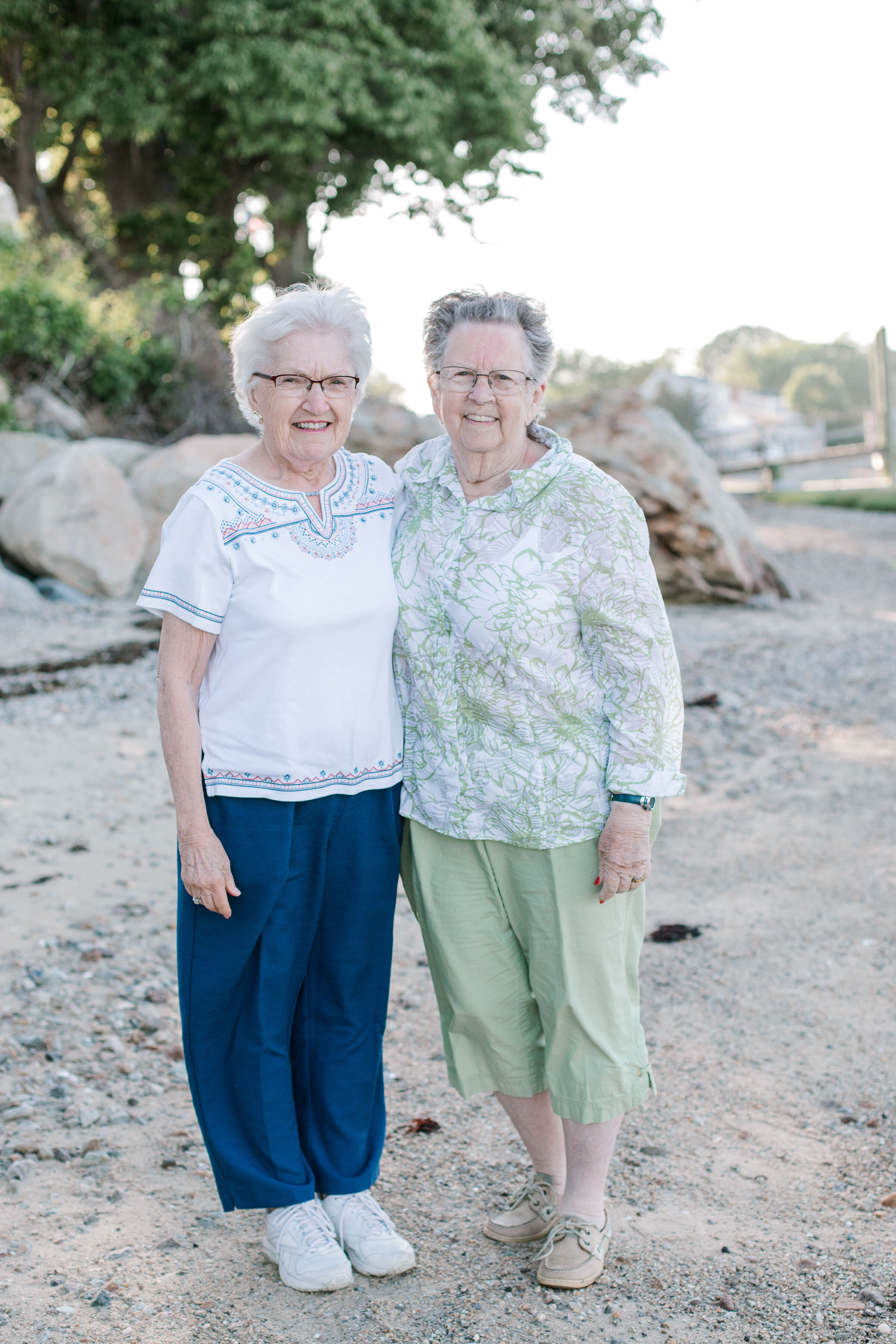 cape_cod_summer_family_beach_photos_erica_pezente_photographer (25).jpg