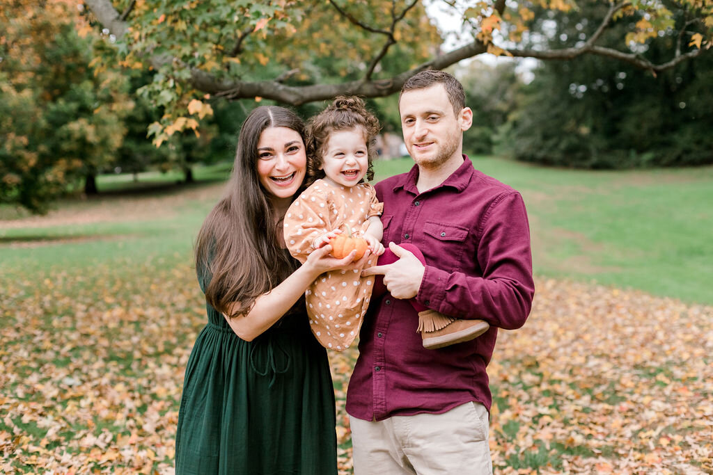 morton_park_wellesley_fall_family_photo_session_erica_pezente_photographer(115).jpg