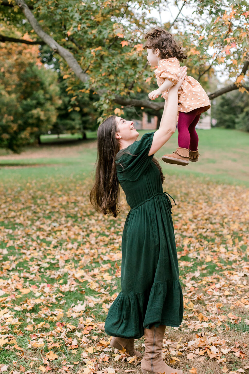 morton_park_wellesley_fall_family_photo_session_erica_pezente_photographer(118).jpg