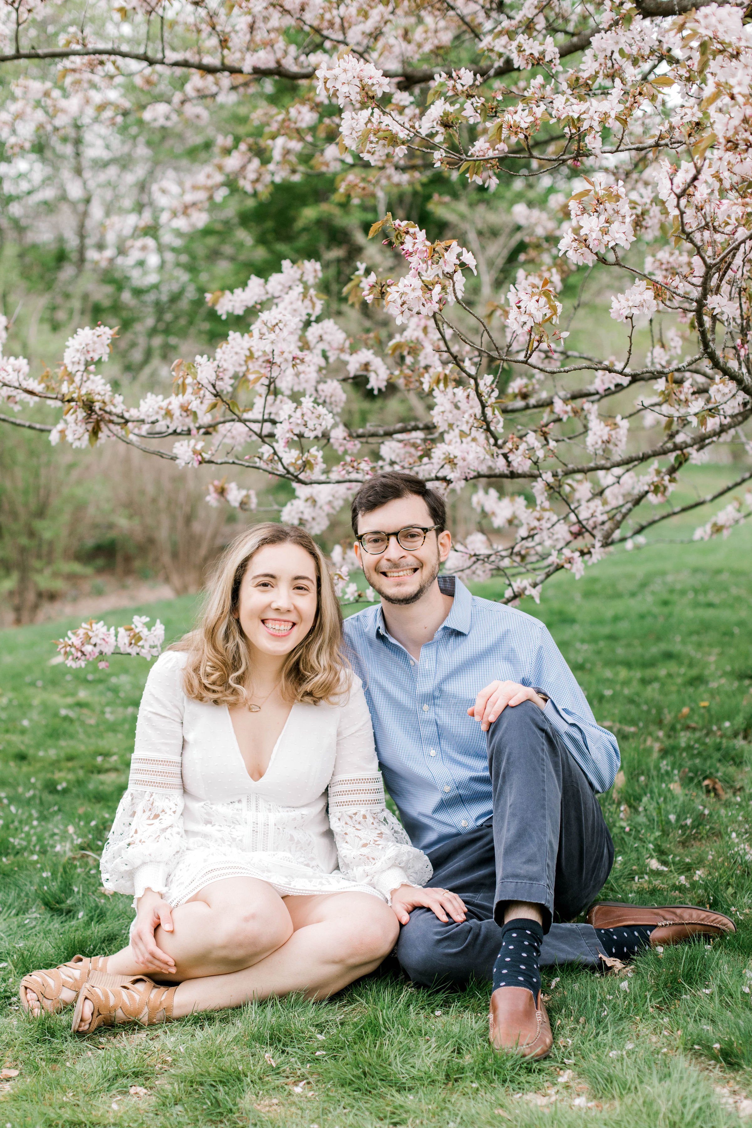 arnold_arboretum_spring_engagement_photos_cherry_blossoms_erica_pezente_photography(54).jpg