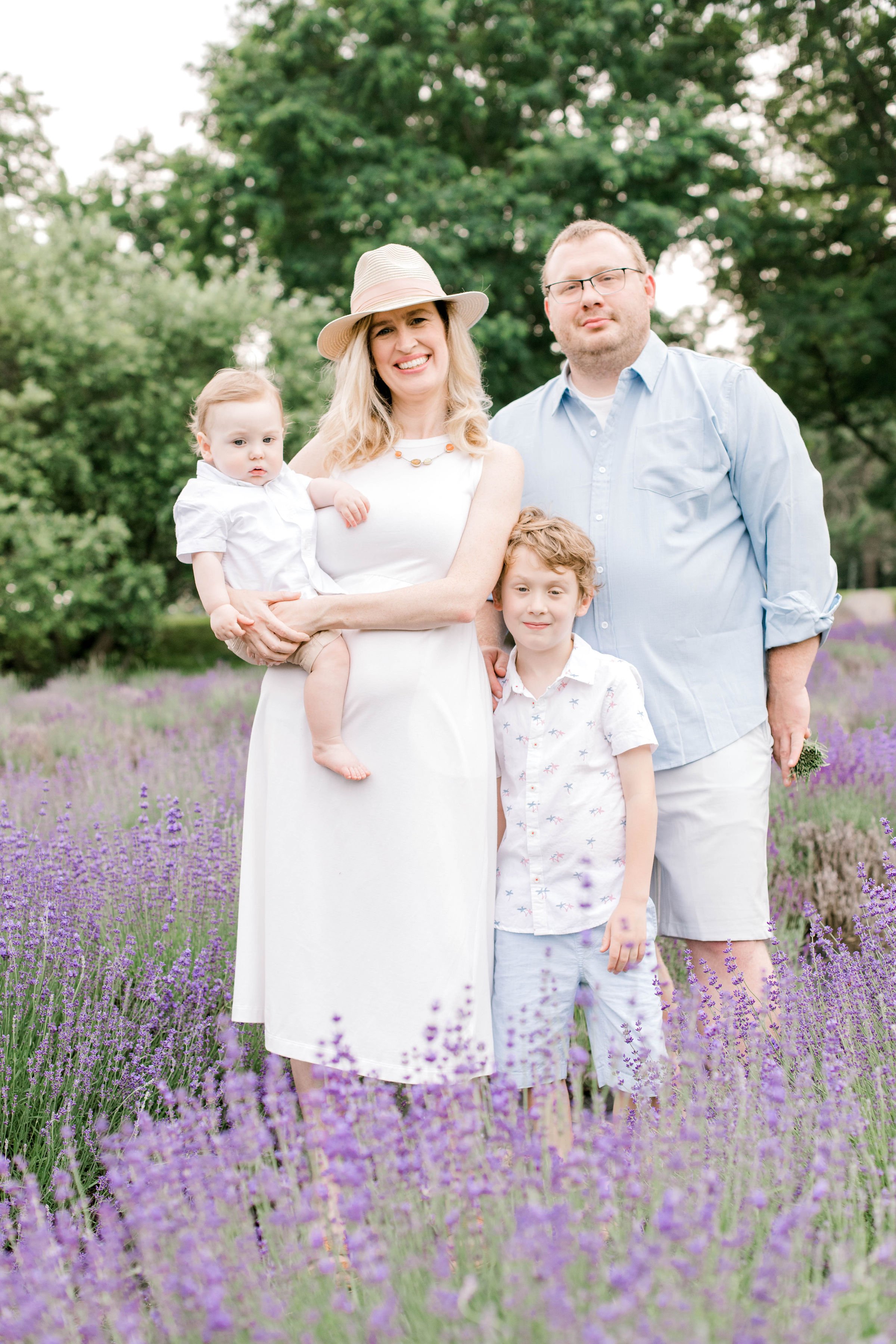 broad_hill_lavender_farm_family_photos_erica_pezente_photography(7) (1).jpg