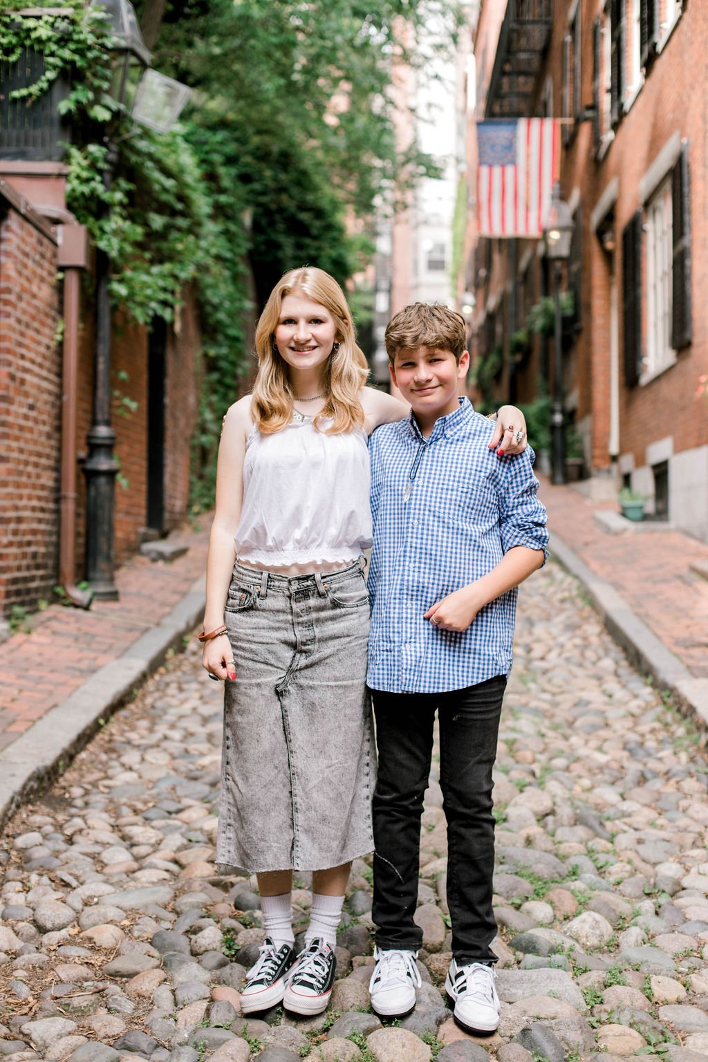 Acorn Street Boston Summer Family Photos | Jenny 