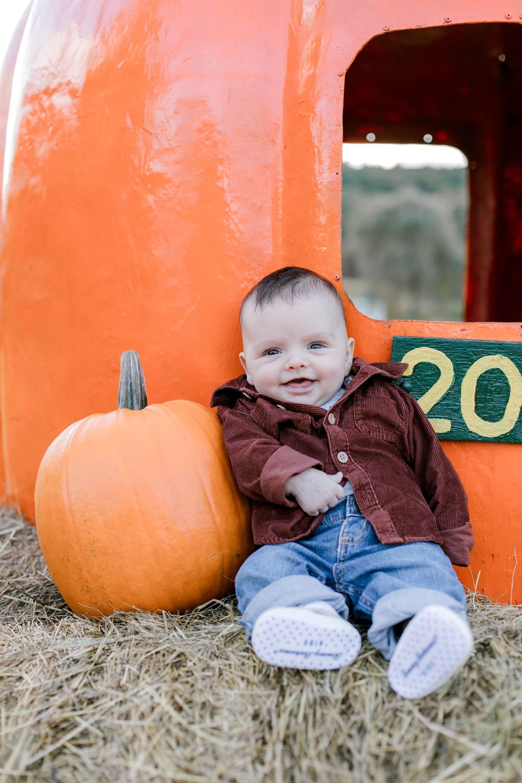 hansons_farm_pumpkin_patch_family_photos_erica_pezente_photography(43).jpg