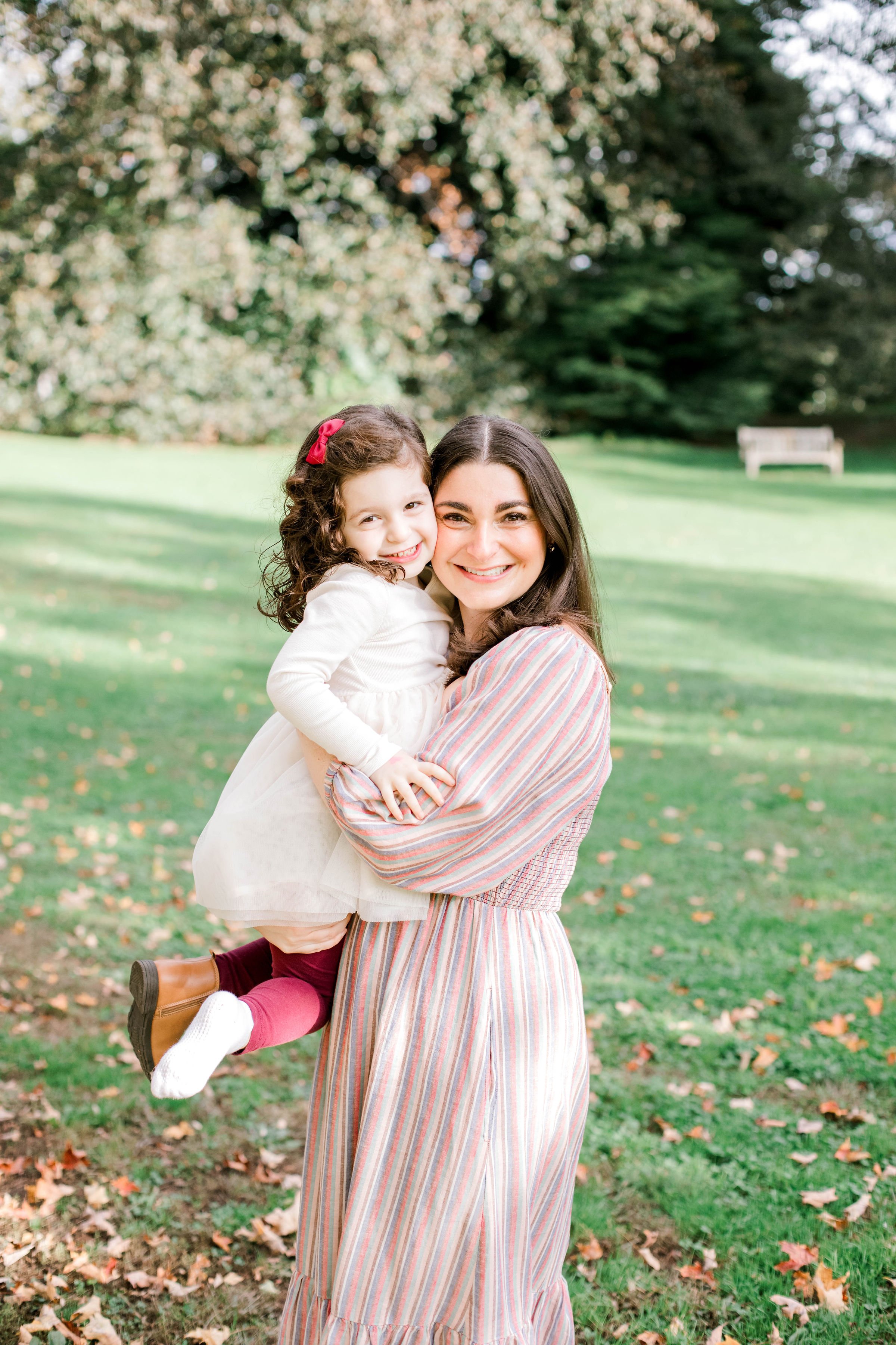 morton_park_wellesley_fall_family_photos_erica_pezente_photography(42).jpg