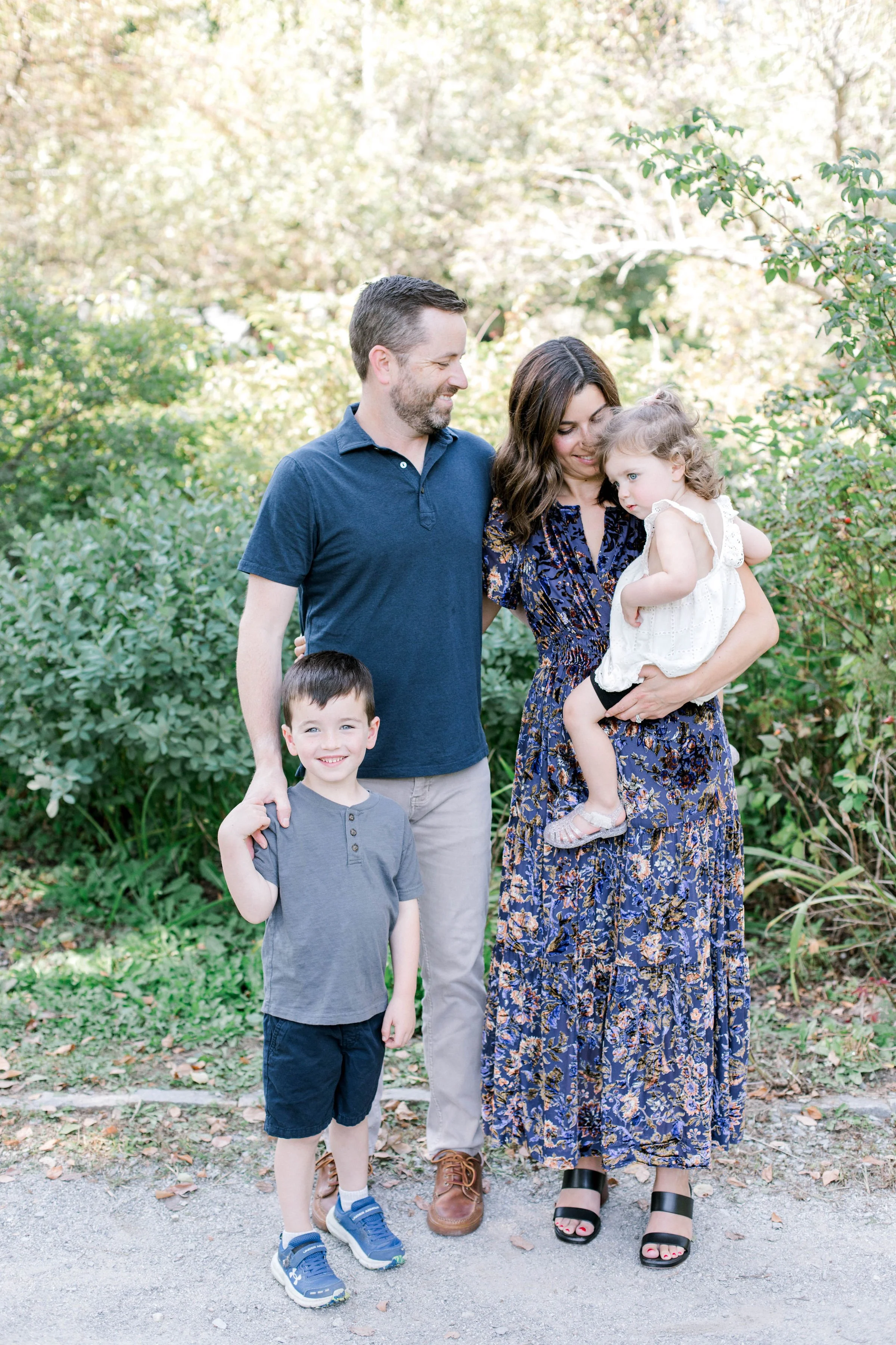 acton_arboretum_fall_family_photos_erica_pezente_photography(25).jpg