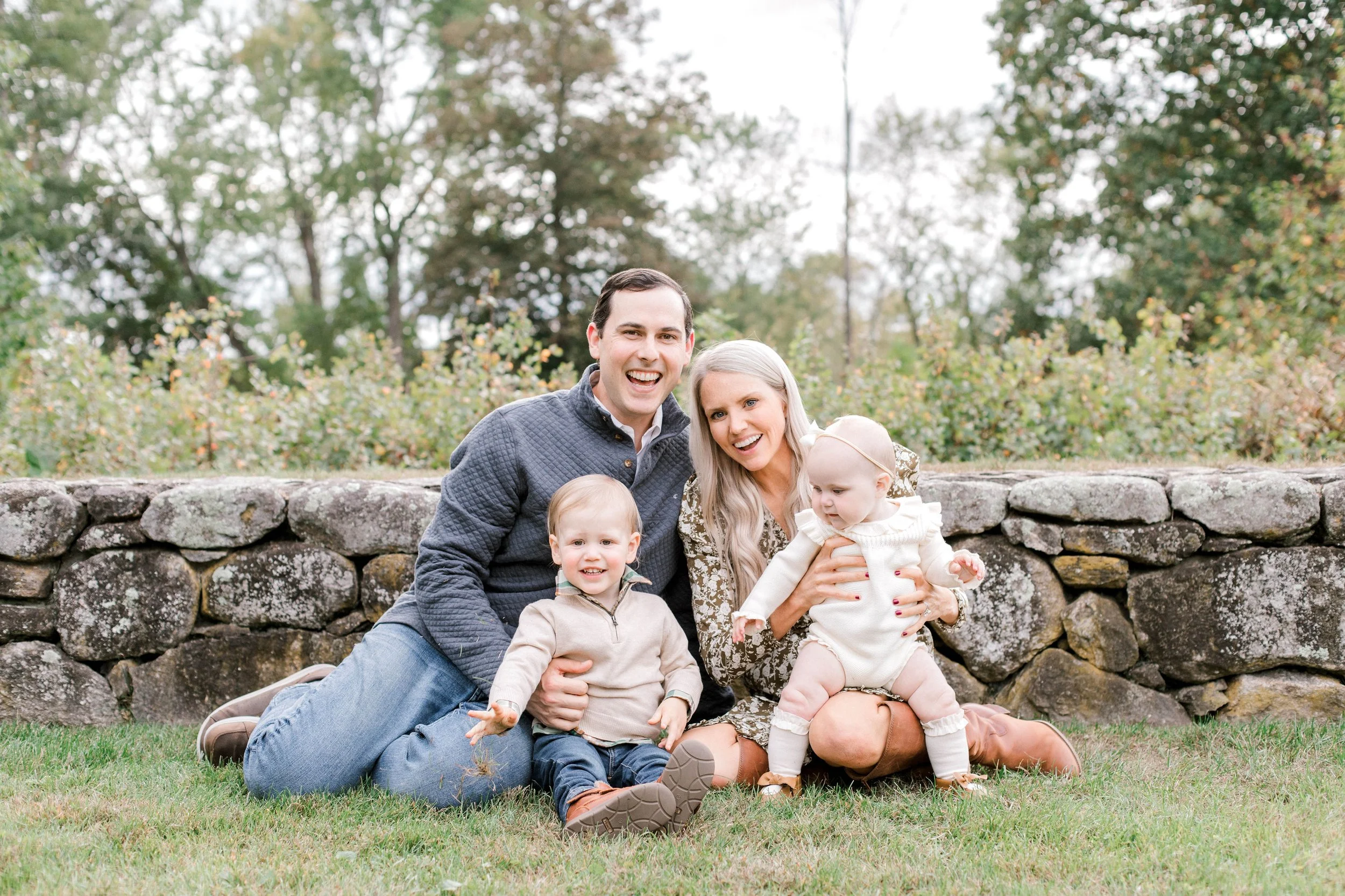 north_bridge_concord_fall_family_photos_erica_pezente_photograhy(120).jpg