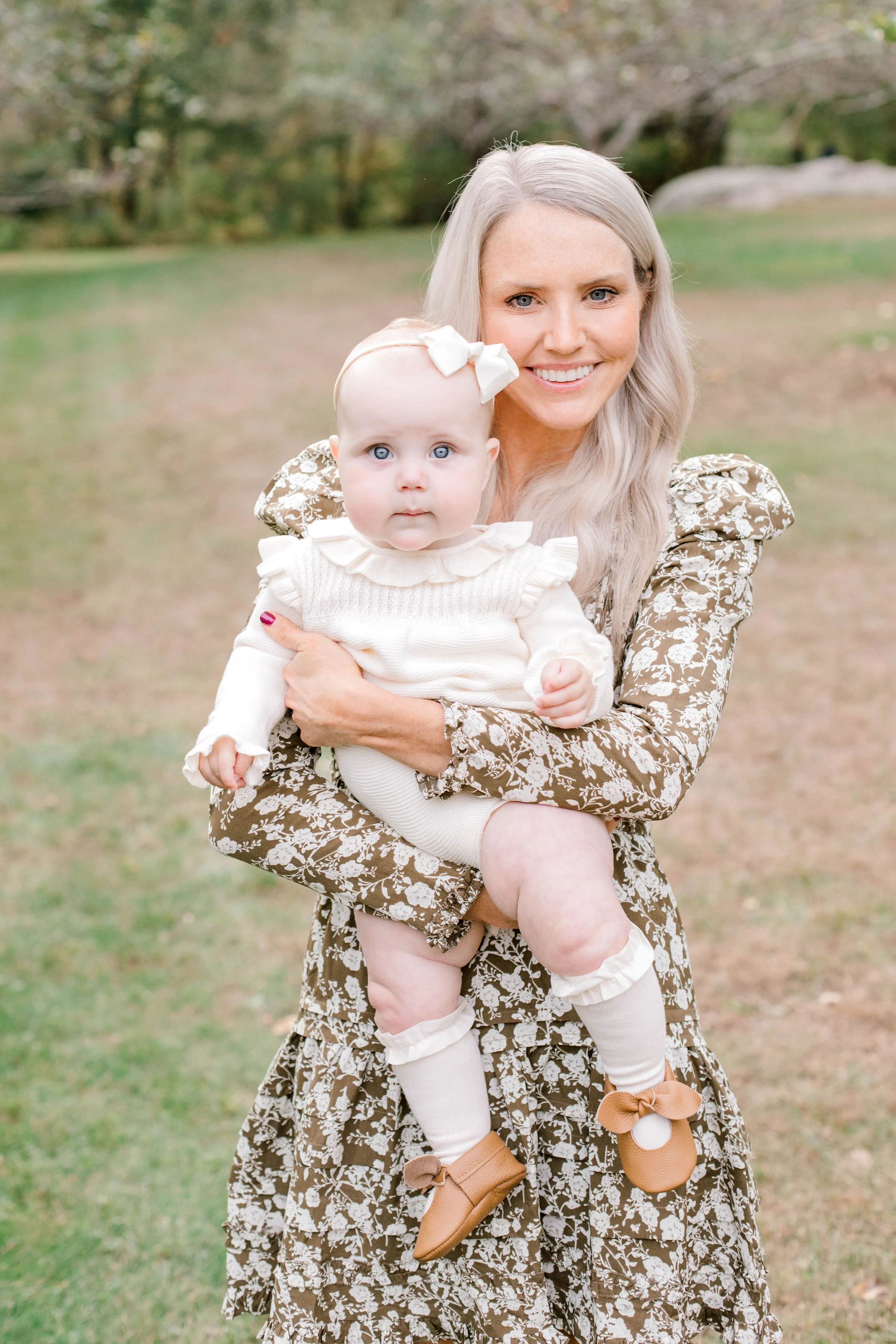 north_bridge_concord_fall_family_photos_erica_pezente_photograhy(143).jpg