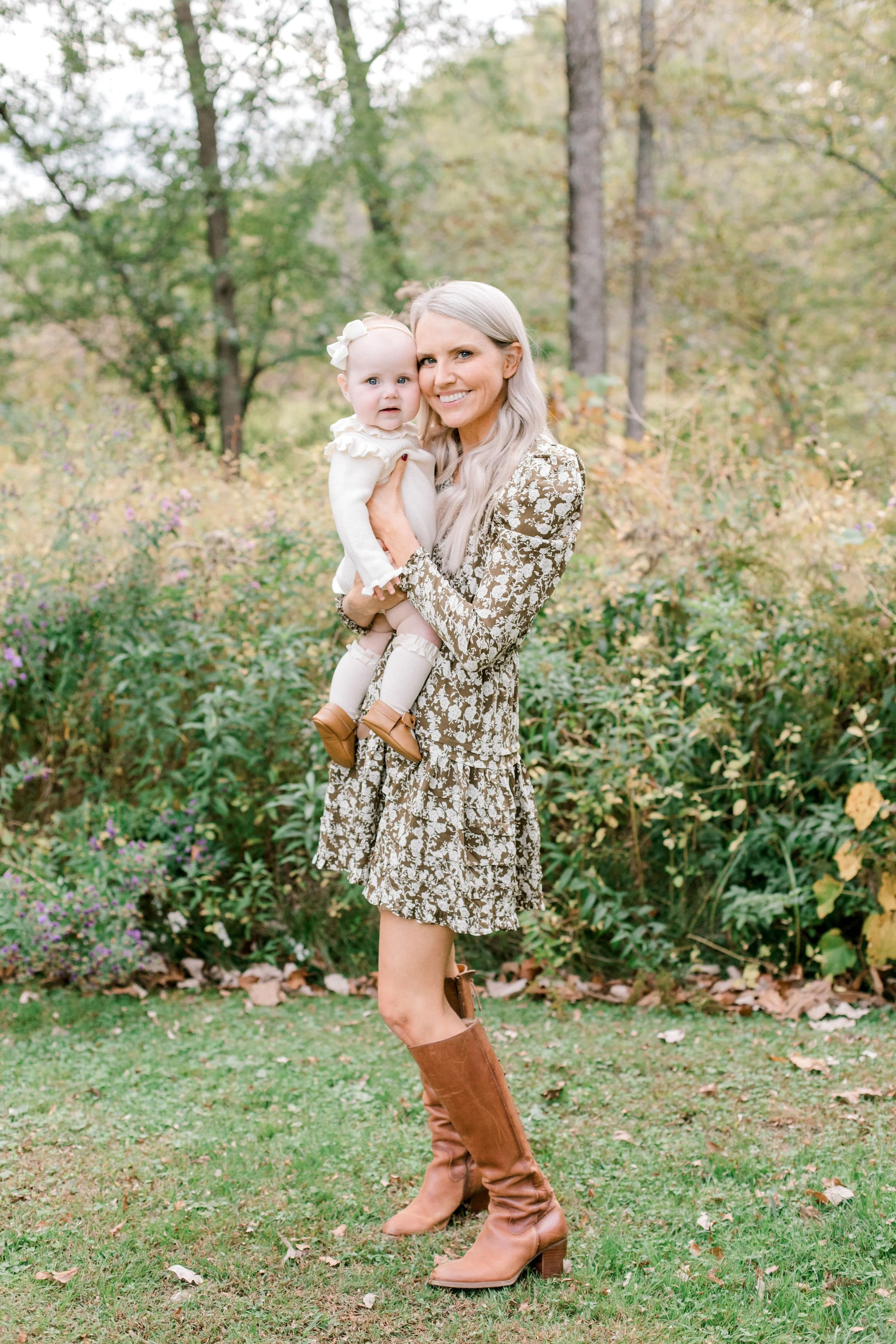 north_bridge_concord_fall_family_photos_erica_pezente_photograhy(157).jpg