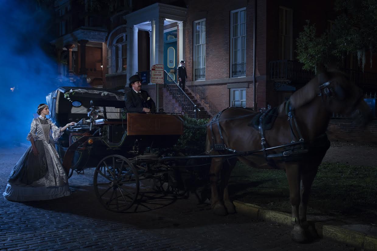 The American Dream – Anna, Archival Pigment Print, 40 x 60 in. (41.5 x 61.5 x 2 in.), 2015, Edition 10