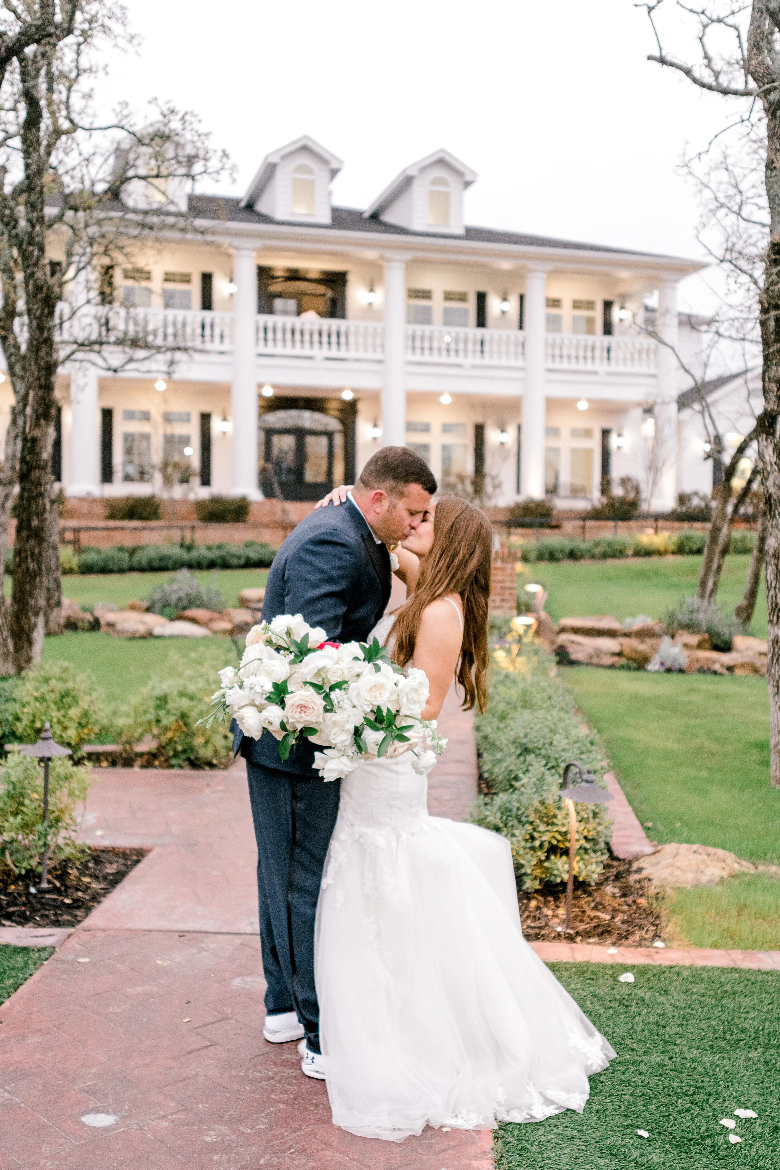 Southern Style Mansion Wedding