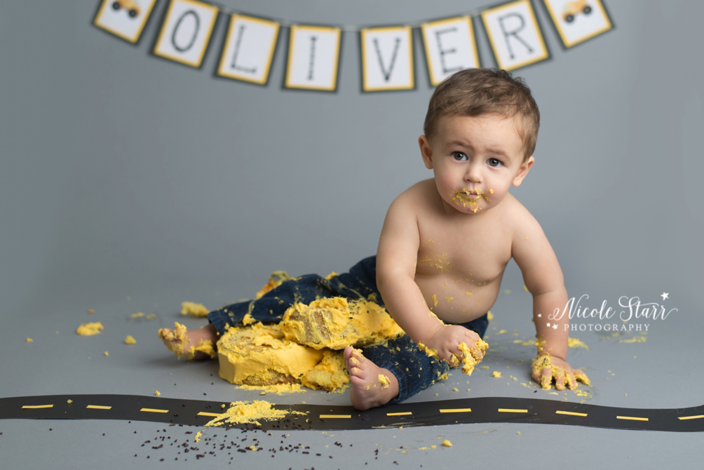 upstate new york saratoga albany cake smash first birthday baby photographer_0018.jpg