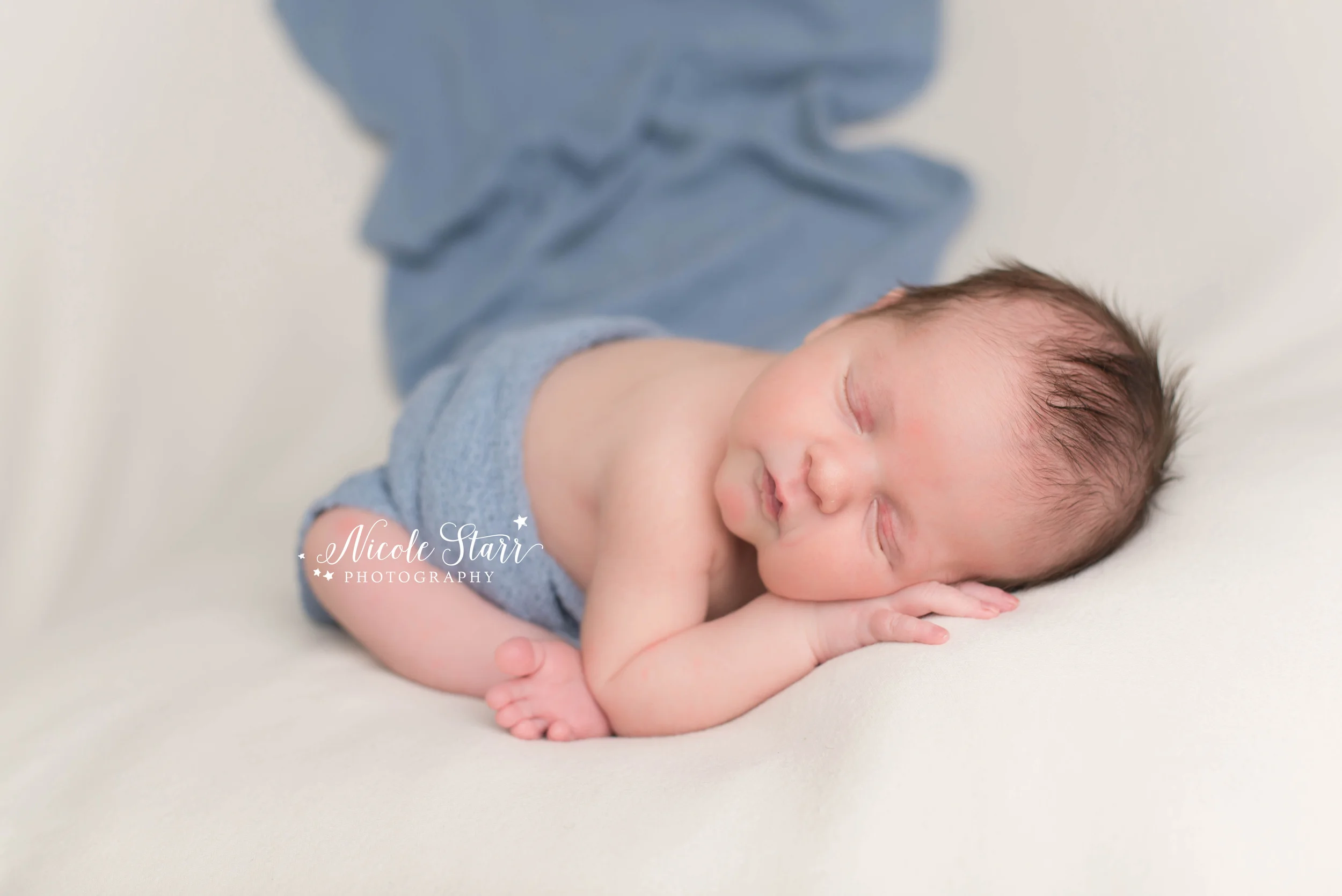 Pure and natural studio newborn photographer in Saratoga Springs and Albany