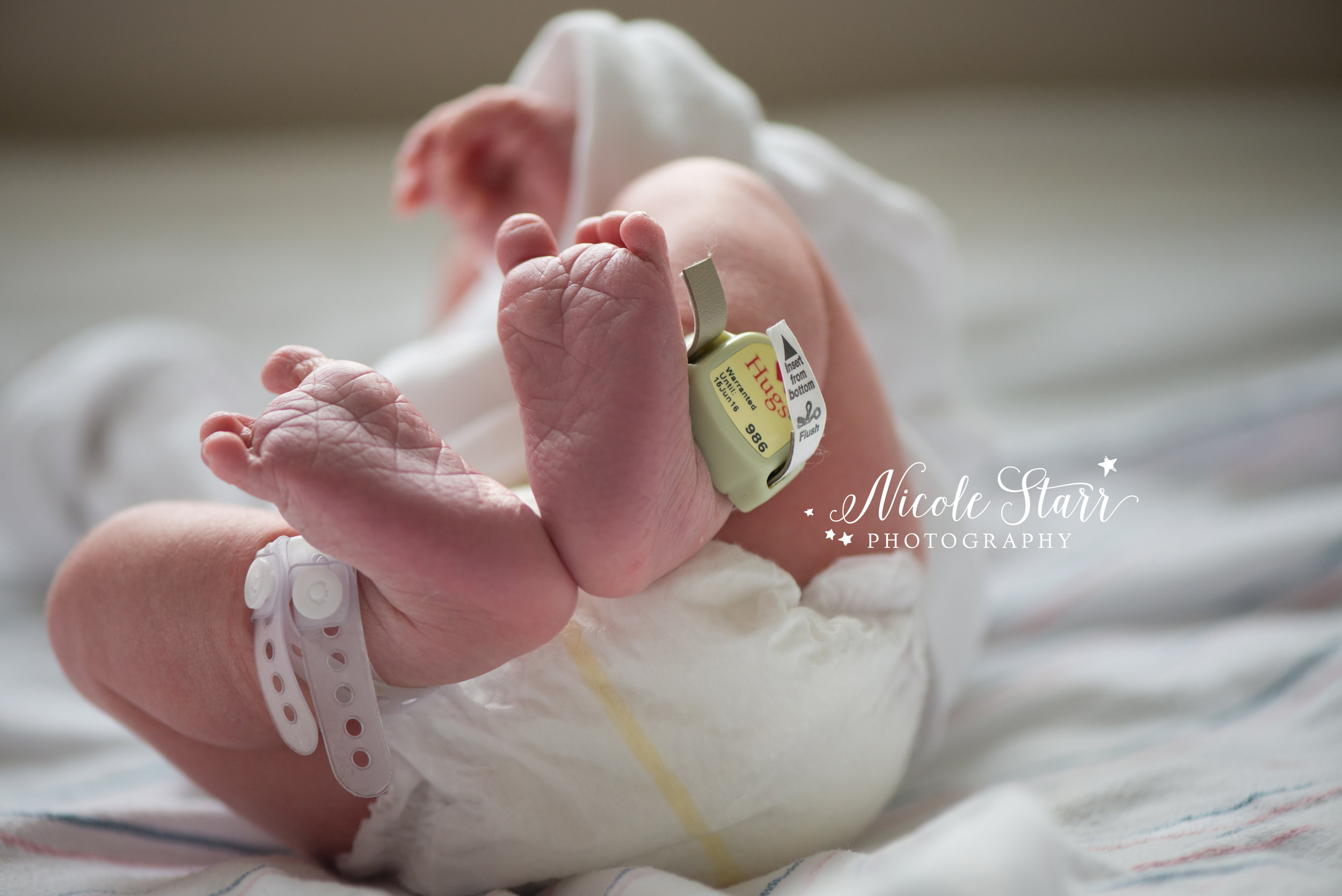 WM fresh 48 newborn hospital photography-38.jpg