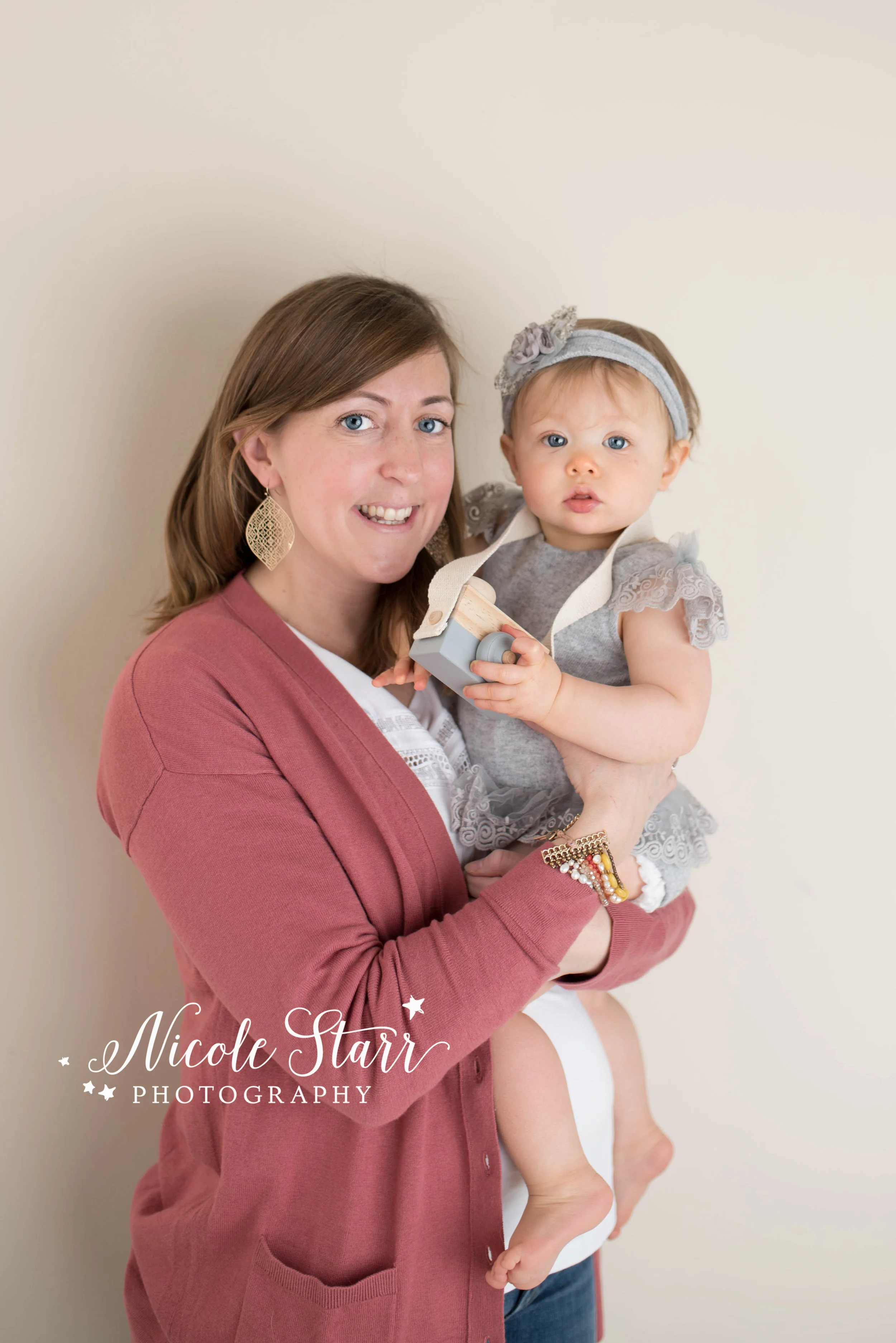 Albany cake smash photographer, Boston cake smash photographer, Saratoga Springs cake smash photographer