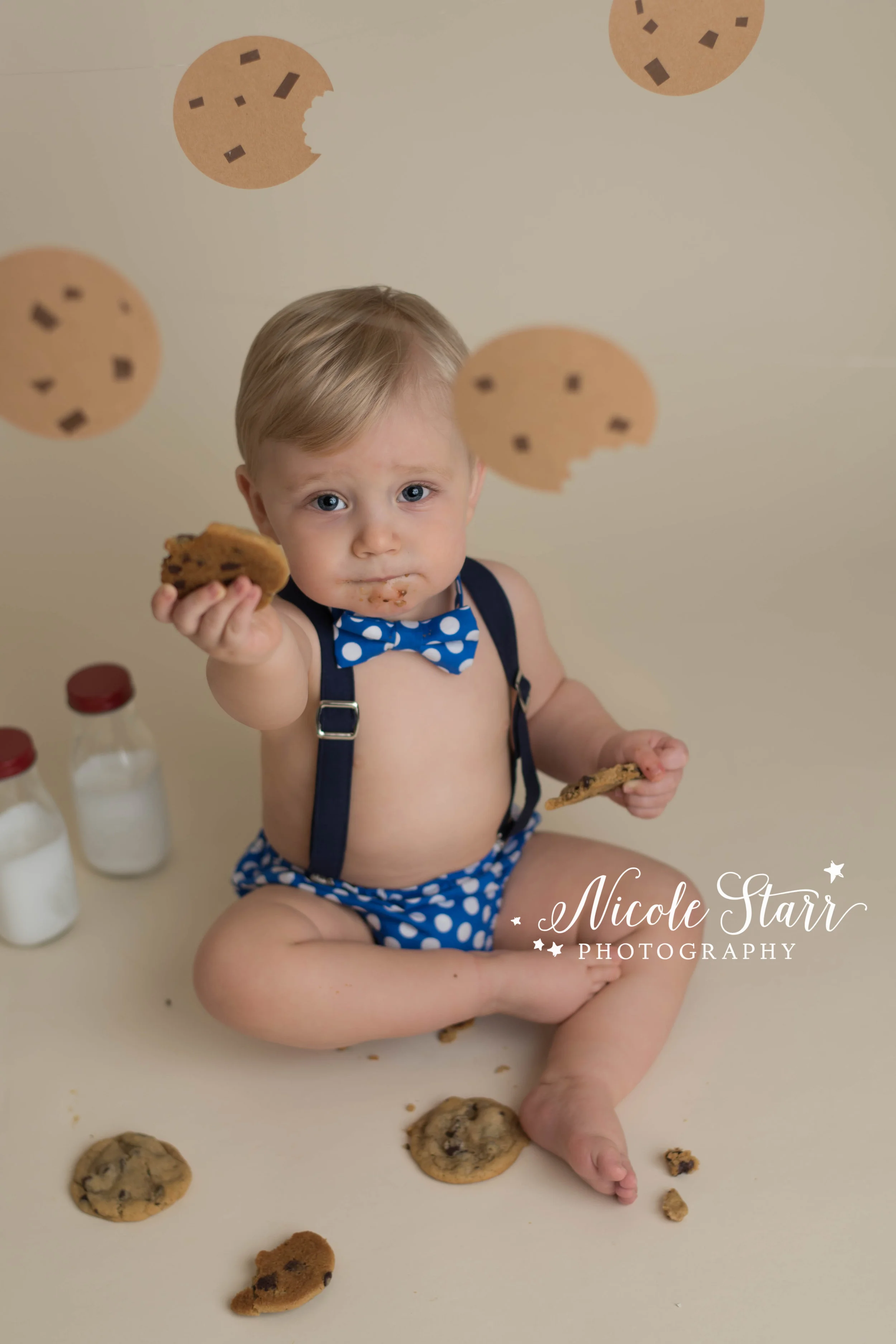 Saratoga Springs Photographer, Upstate NY photographer, Boston cake smash photographer, cake smash photographer