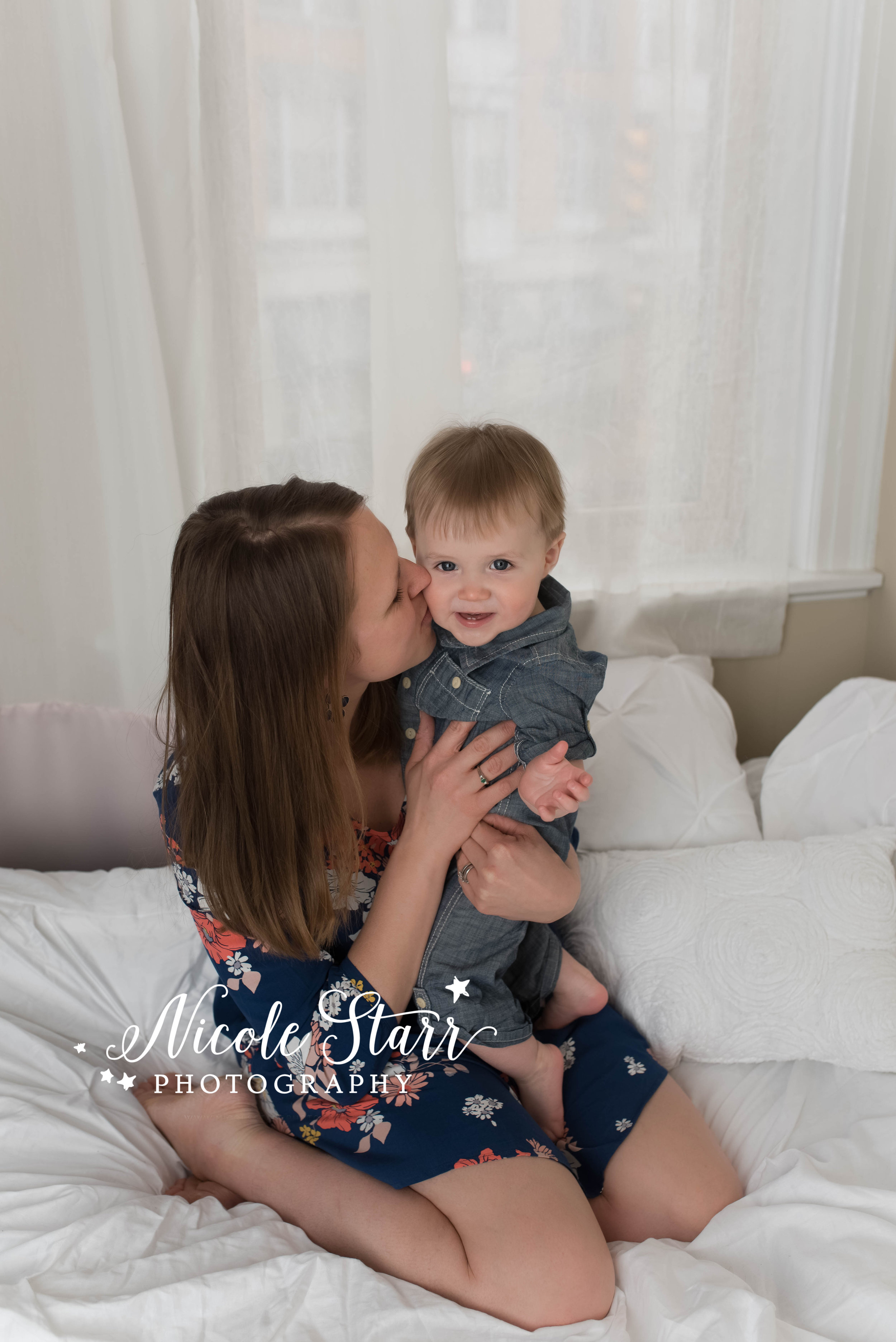 Nicole Starr Photography | Saratoga Springs Cake Smash Photographer | Boston Cake Smash Photographer | Saratoga Springs Family Photographer | Boston Family Photographer