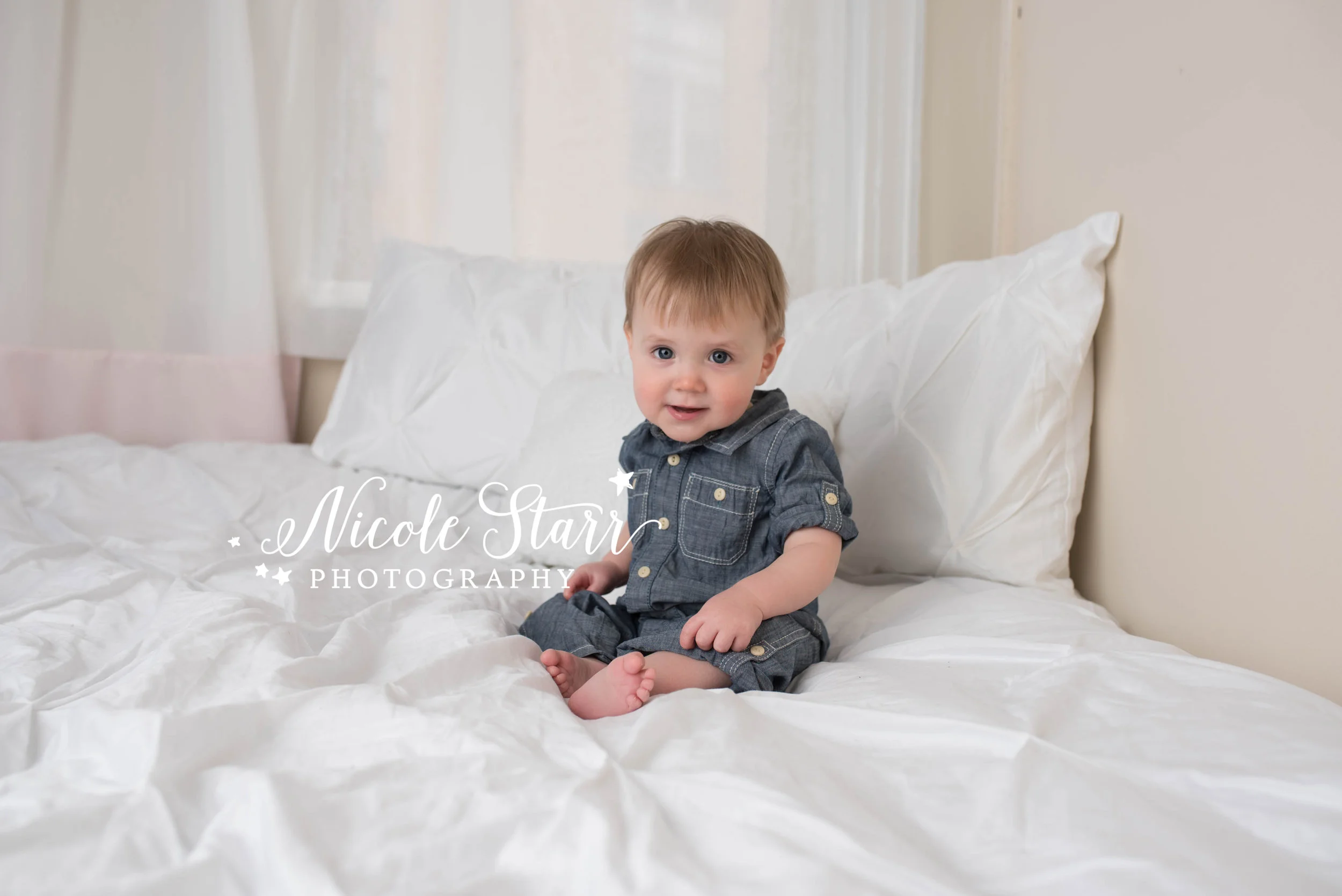 Nicole Starr Photography | Saratoga Springs Cake Smash Photographer | Boston Cake Smash Photographer | Saratoga Springs Family Photographer | Boston Family Photographer