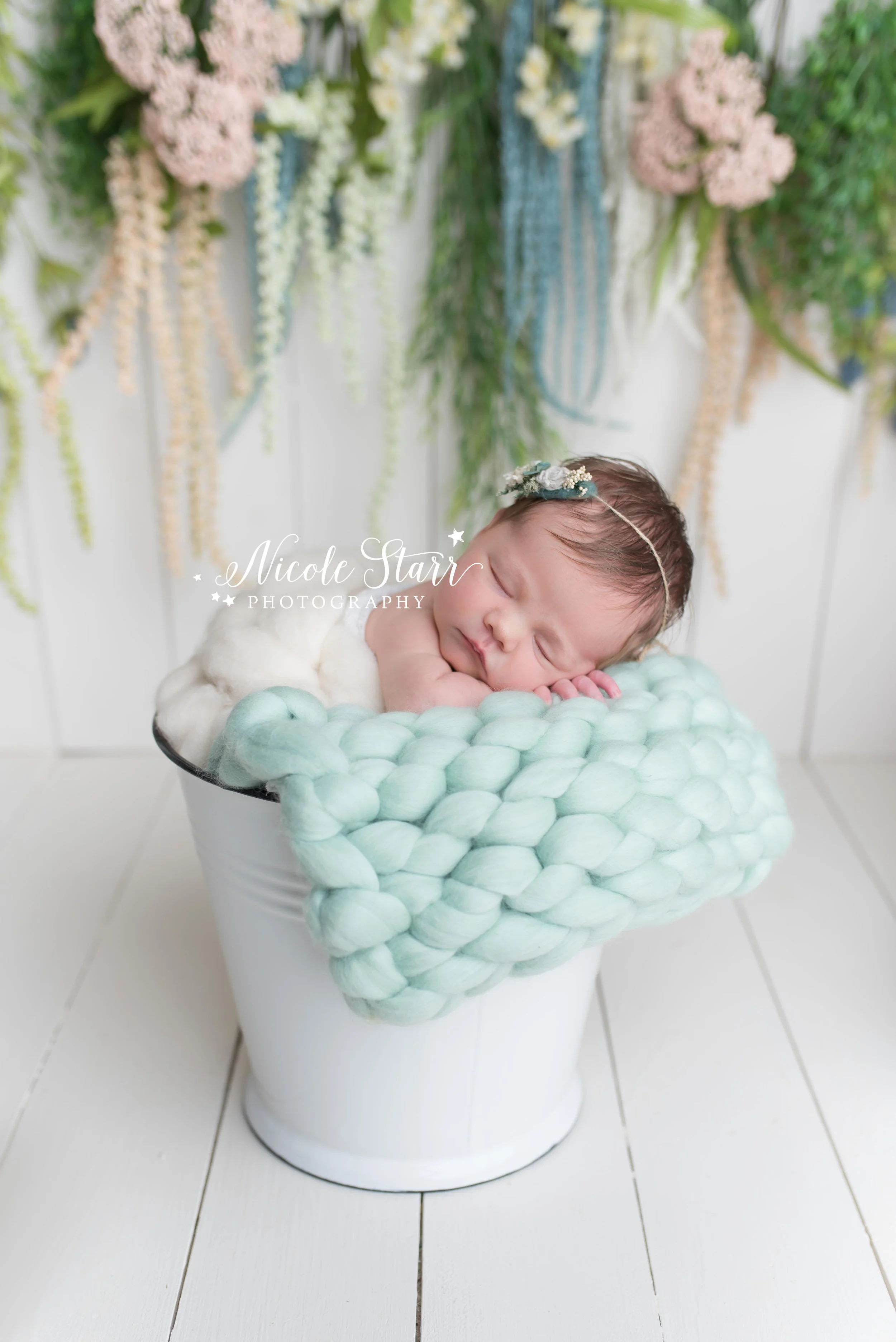 Nicole Starr Photography | Saratoga Springs Newborn Photographer | Boston Newborn Photographer | Upstate NY Newborn Photographer | Newborn Photographer