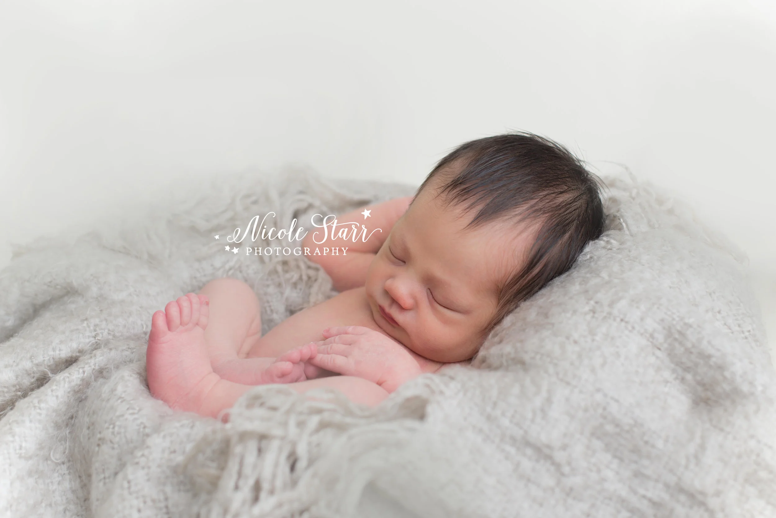 Nicole Starr Photography | Saratoga Springs Newborn Photographer | Boston Newborn Photographer | Upstate NY Newborn Photographer | Newborn Photographer