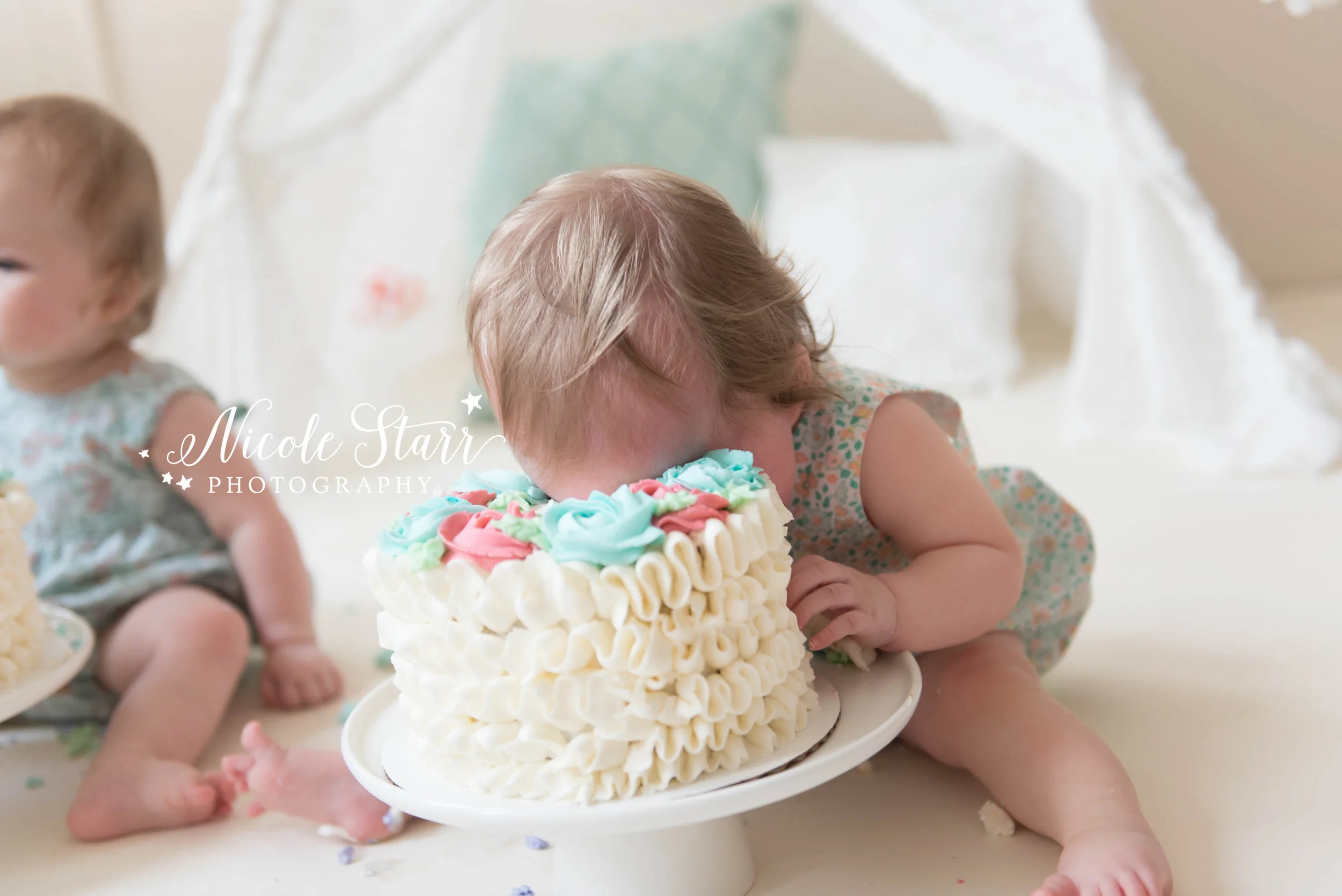 Nicole Starr Photography | Saratoga Springs Cake Smash Photographer | Boston Cake Smash Photographer | Saratoga Springs Family Photographer | Boston Family Photographer
