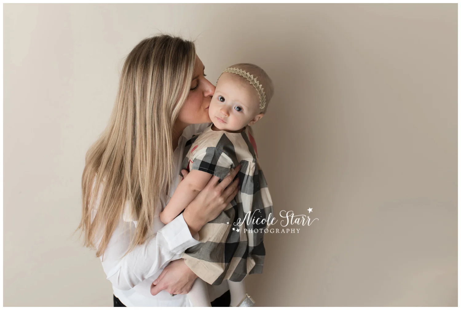 Nicole Starr Photography | Saratoga Springs Cake Smash Photographer | Boston Cake Smash Photographer | Saratoga Springs Family Photographer | Boston Family Photographer  |  Albany Cake Smash Photographer