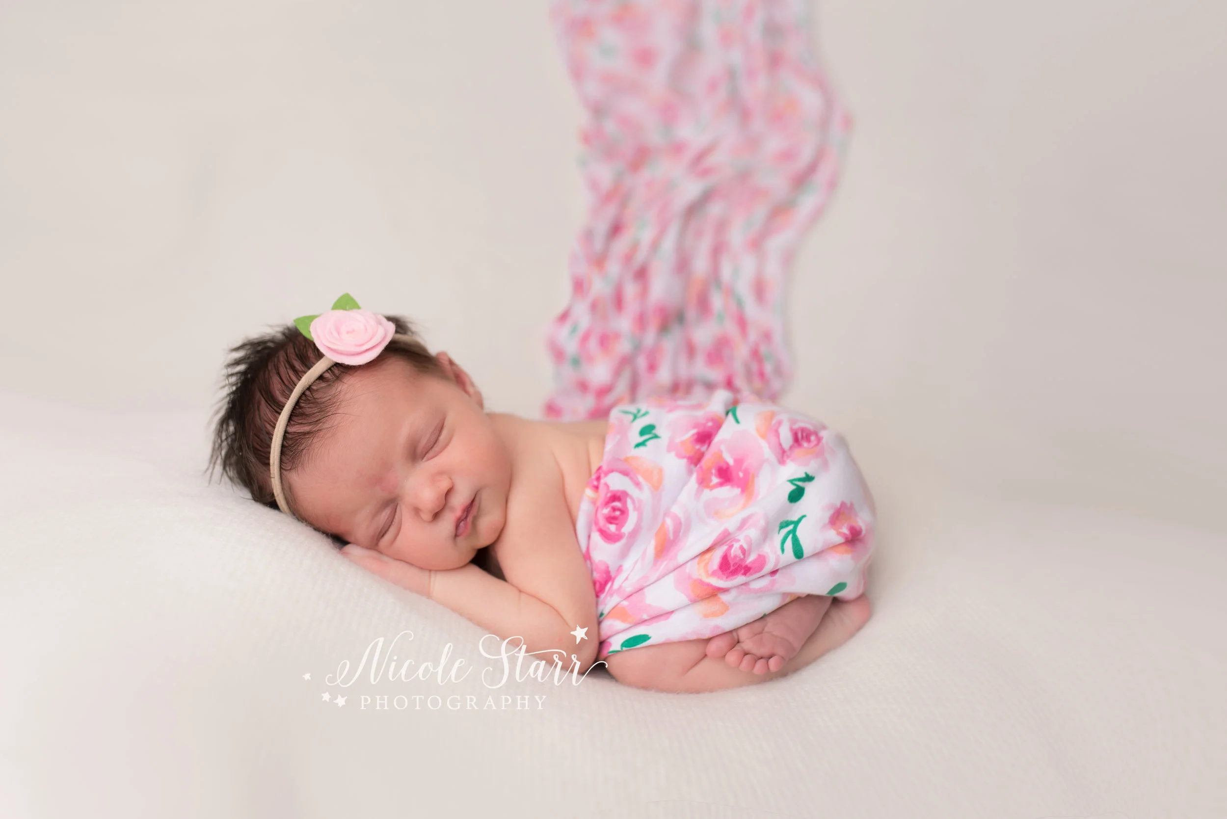 Nicole Starr Photography | Saratoga Springs Newborn Photographer | Boston Newborn Photographer | Upstate NY Newborn Photographer | Newborn Photographer