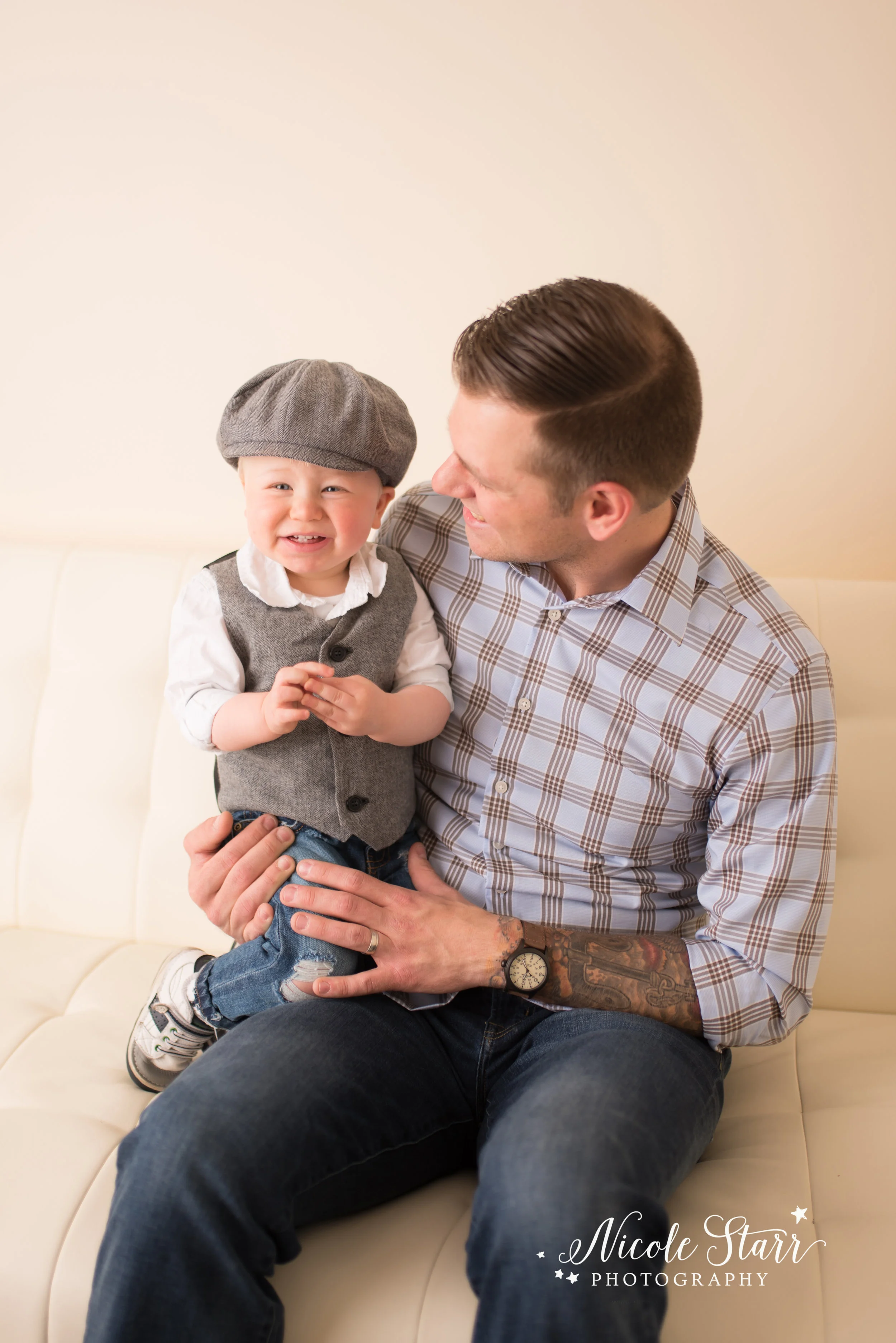 Nicole Starr Photography | Saratoga Springs Cake Smash Photographer | Boston Cake Smash Photographer | Saratoga Springs Family Photographer | Boston Family Photographer