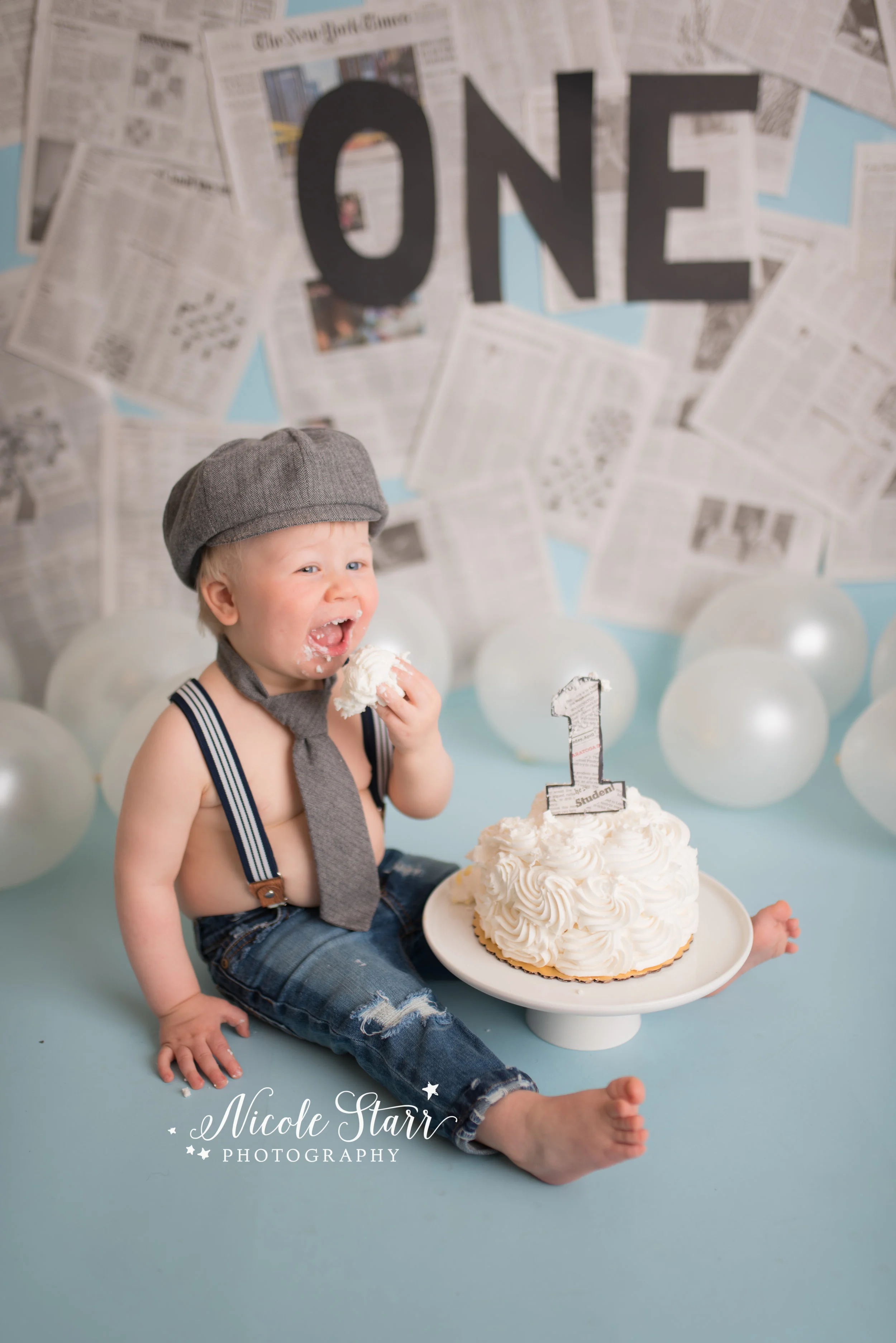 Nicole Starr Photography | Saratoga Springs Cake Smash Photographer | Boston Cake Smash Photographer | Saratoga Springs Family Photographer | Boston Family Photographer