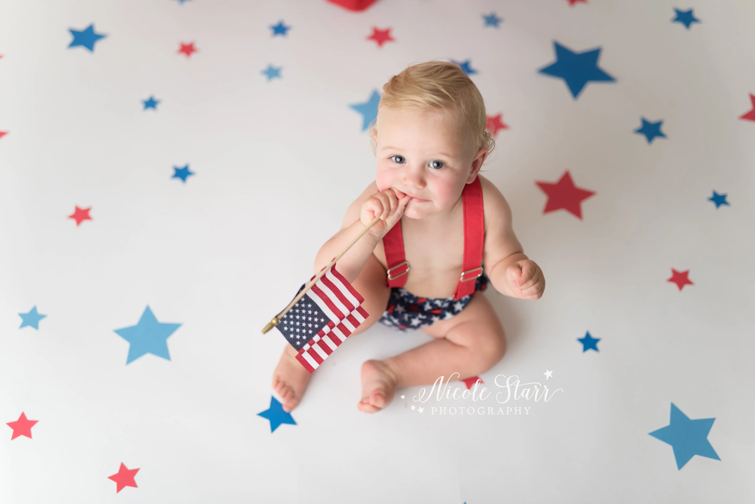 Nicole Starr Photography | Saratoga Springs Cake Smash Photographer | Boston Cake Smash Photographer | Saratoga Springs Family Photographer | Boston Family Photographer