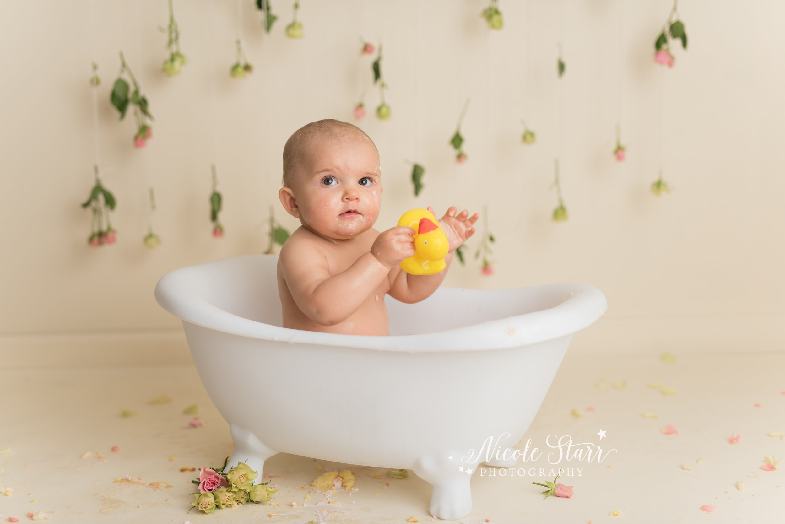 Nicole Starr Photography | Saratoga Springs Cake Smash Photographer | Boston Cake Smash Photographer | Saratoga Springs Family Photographer | Boston Family Photographer