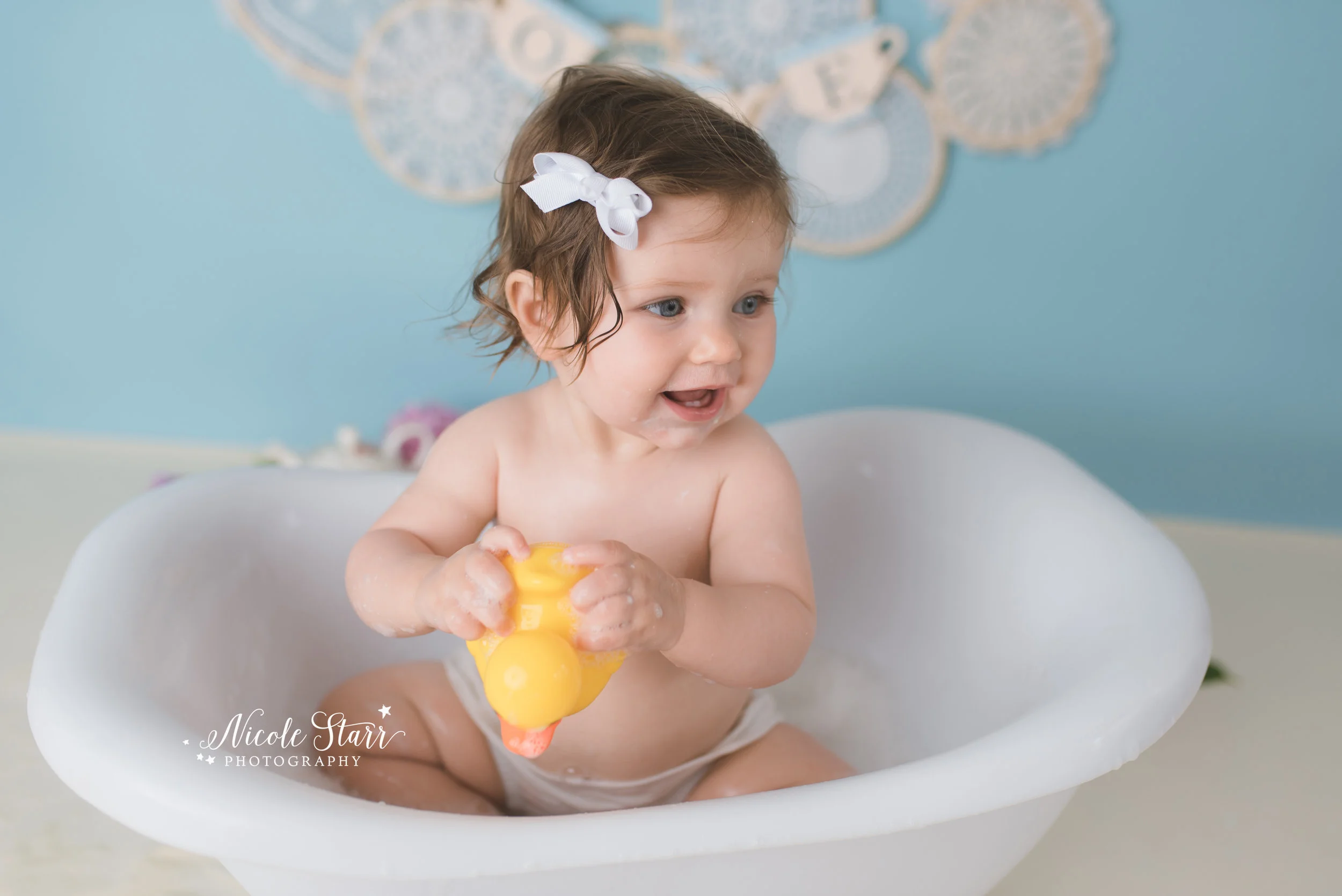 Nicole Starr Photography | Saratoga Springs Cake Smash Photographer | Boston Cake Smash Photographer | Saratoga Springs Family Photographer | Boston Family Photographer