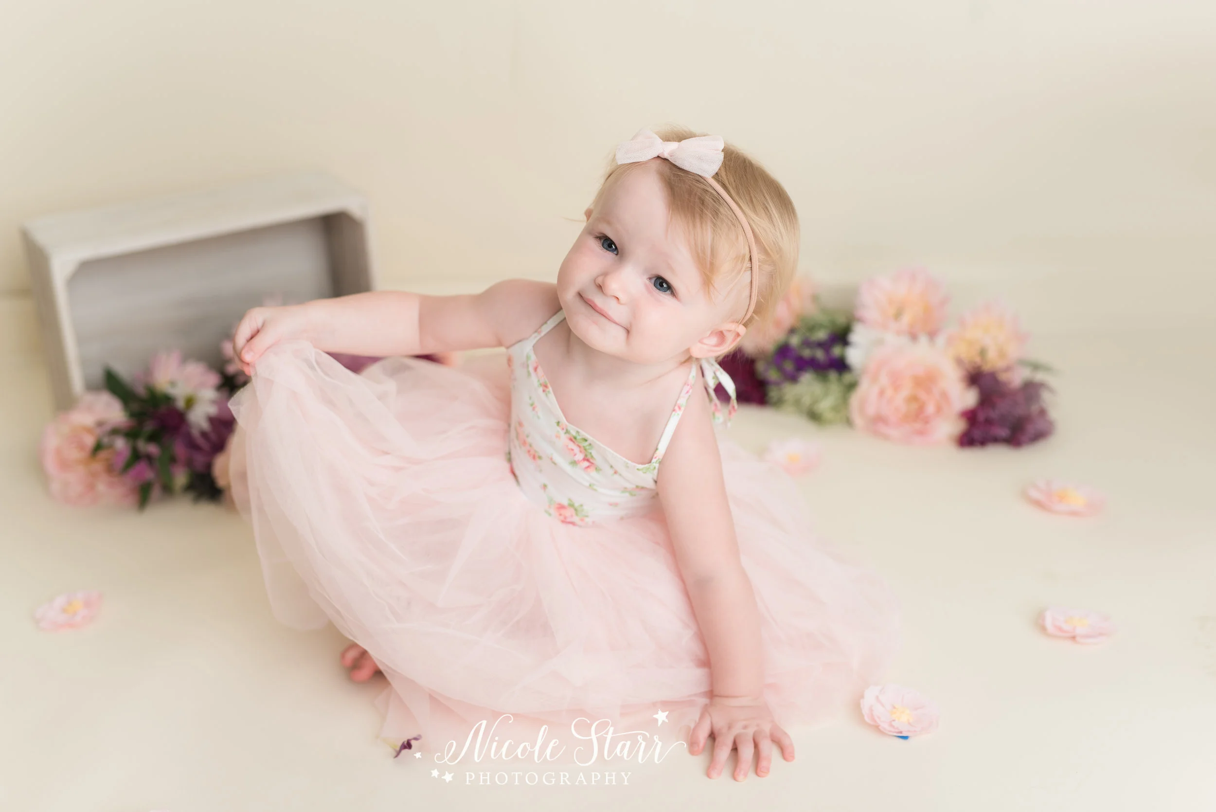 Nicole Starr Photography | Saratoga Springs Cake Smash Photographer | Boston Cake Smash Photographer | Saratoga Springs Family Photographer | Boston Family Photographer