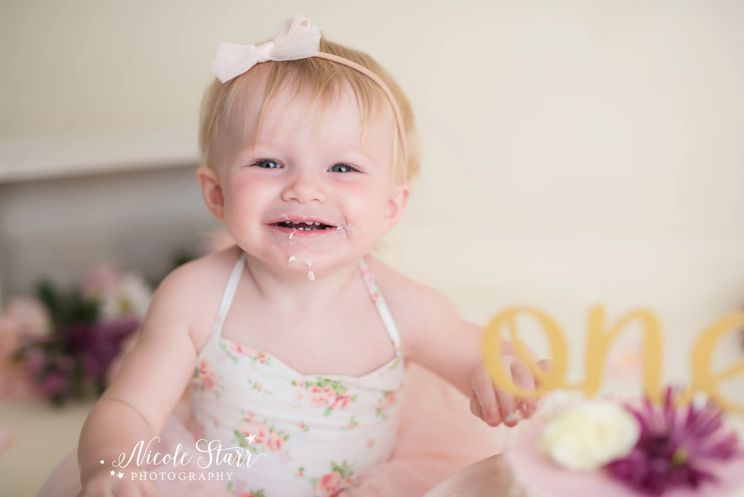 Nicole Starr Photography | Saratoga Springs Cake Smash Photographer | Boston Cake Smash Photographer | Saratoga Springs Family Photographer | Boston Family Photographer